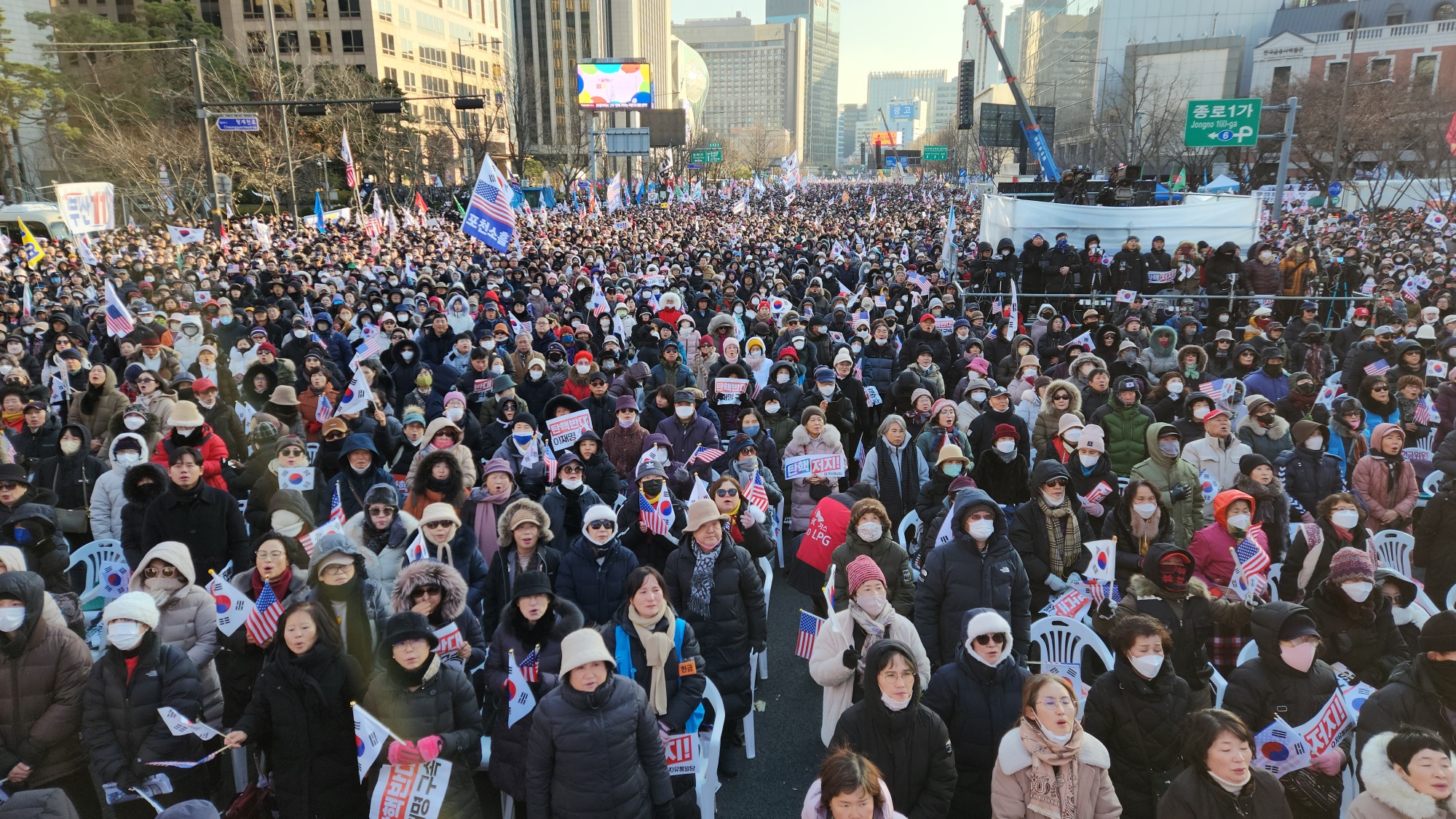 윤석열;대통령;두번째;탄핵소추안;국회표결;대한민국바로세우기국민운동본부;보수시민사회단체;세종대로;불법탄핵저지;광화문;국민혁명대회;집회