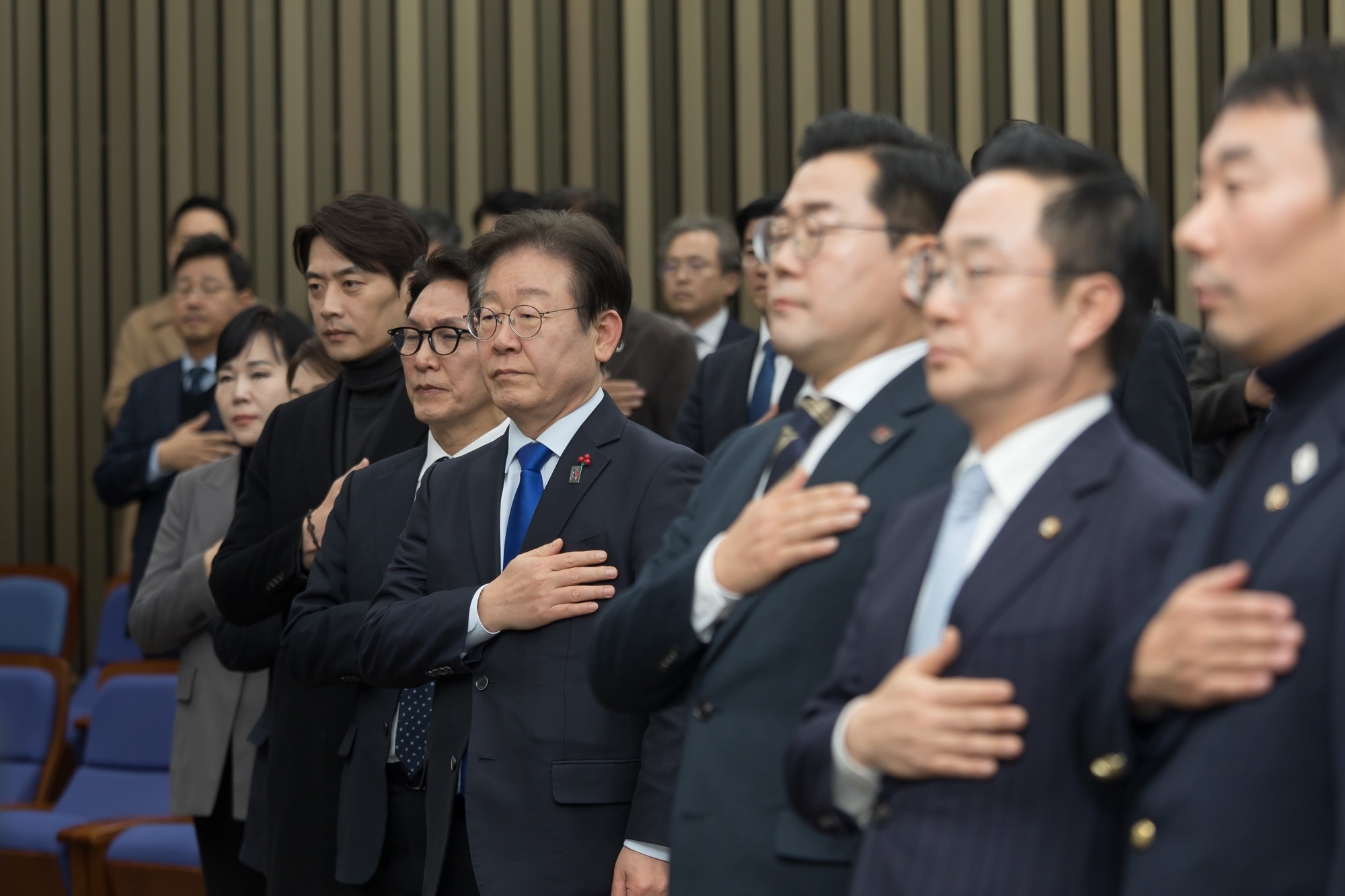 정치;국회;더불어민주당;의원총회