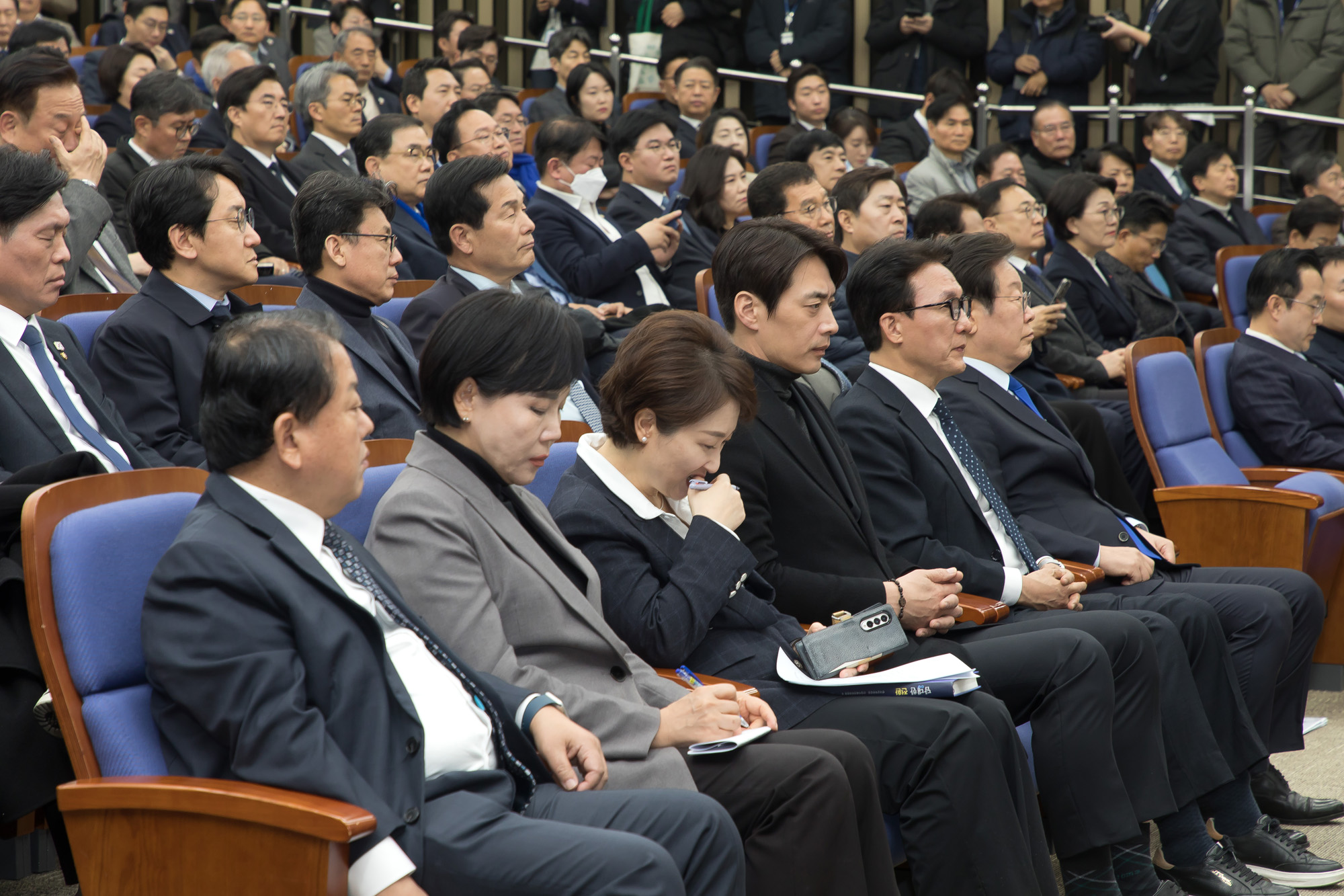 정치;국회;더불어민주당;의원총회