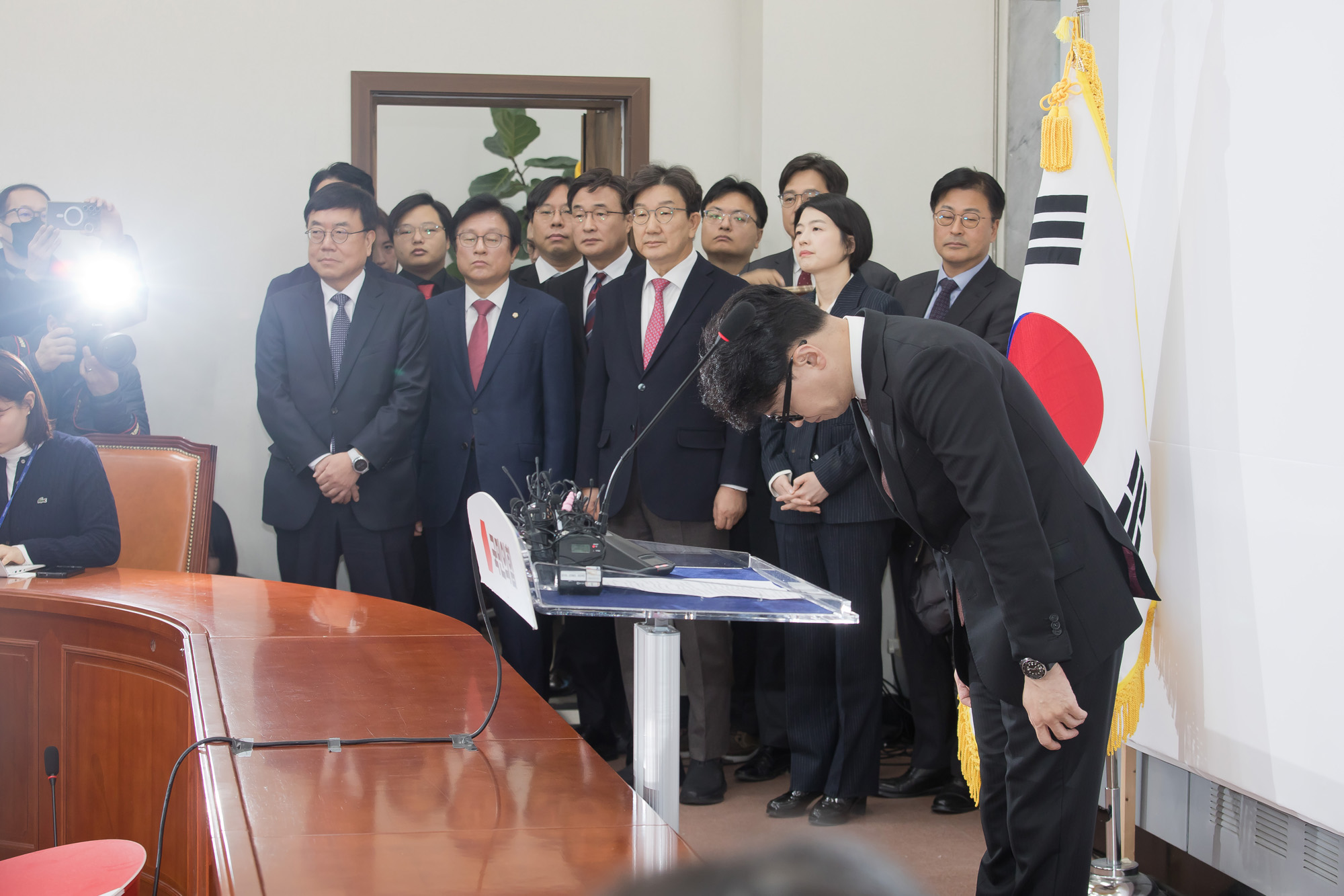 정치;국회;국민의힘;한동훈;당대표;사퇴;기자회견