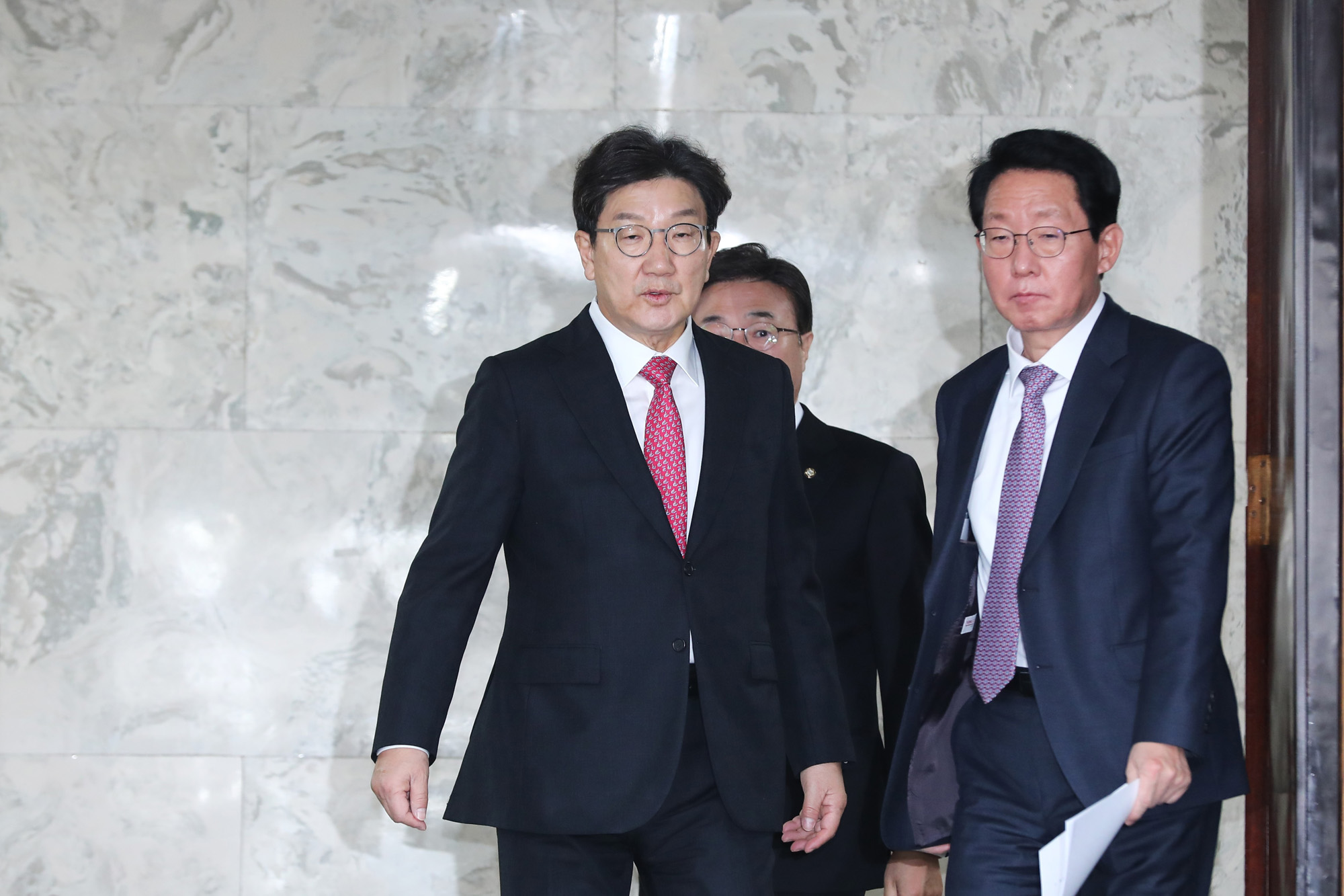 정치;국회;국민의힘 원내대책회의;권성동