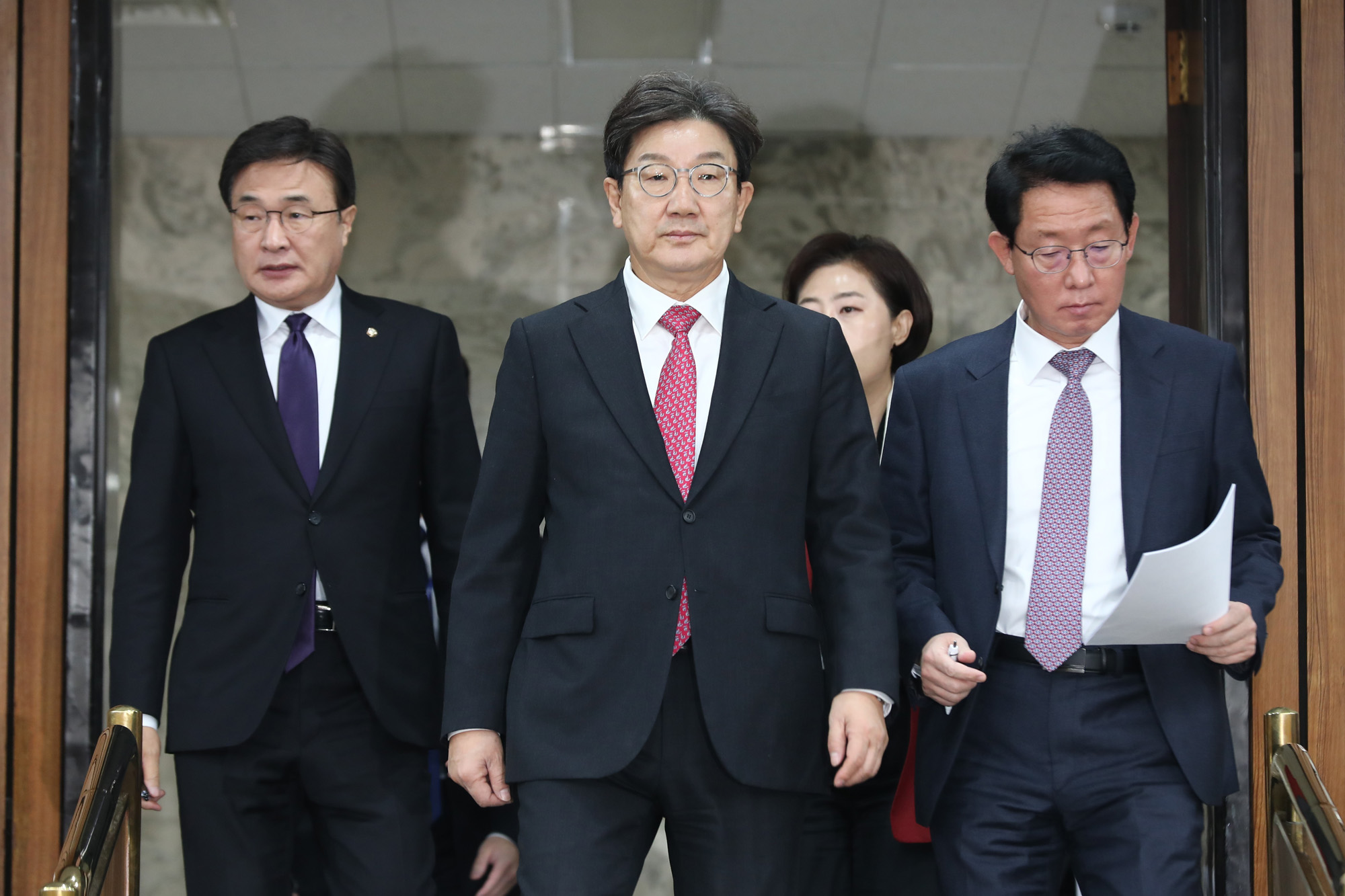 정치;국회;국민의힘 원내대책회의;권성동