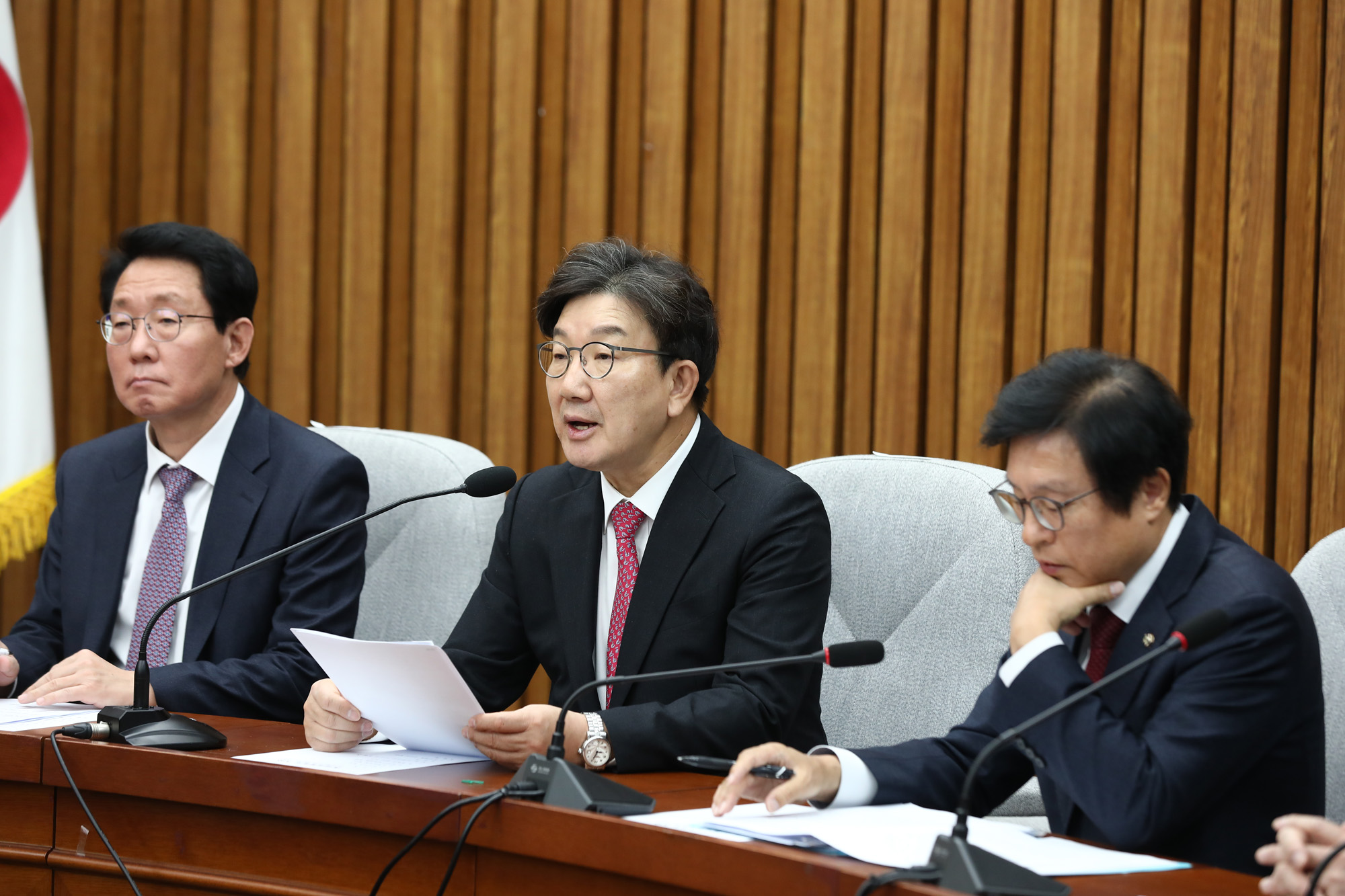 정치;국회;국민의힘 원내대책회의;권성동