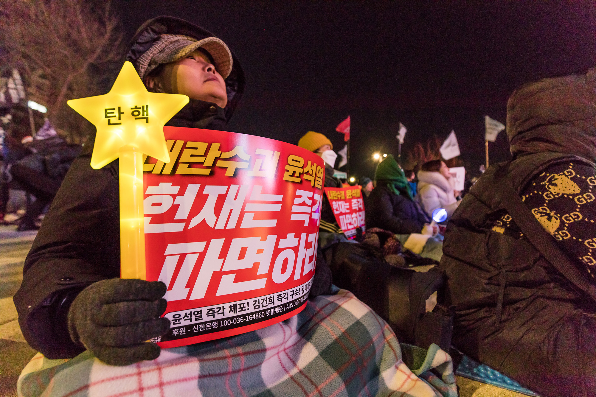 사회;집회;시위;촛불집회;촛불문화제;윤석열대통령파면촉구;윤석열탄핵촉구집회;촛불행동