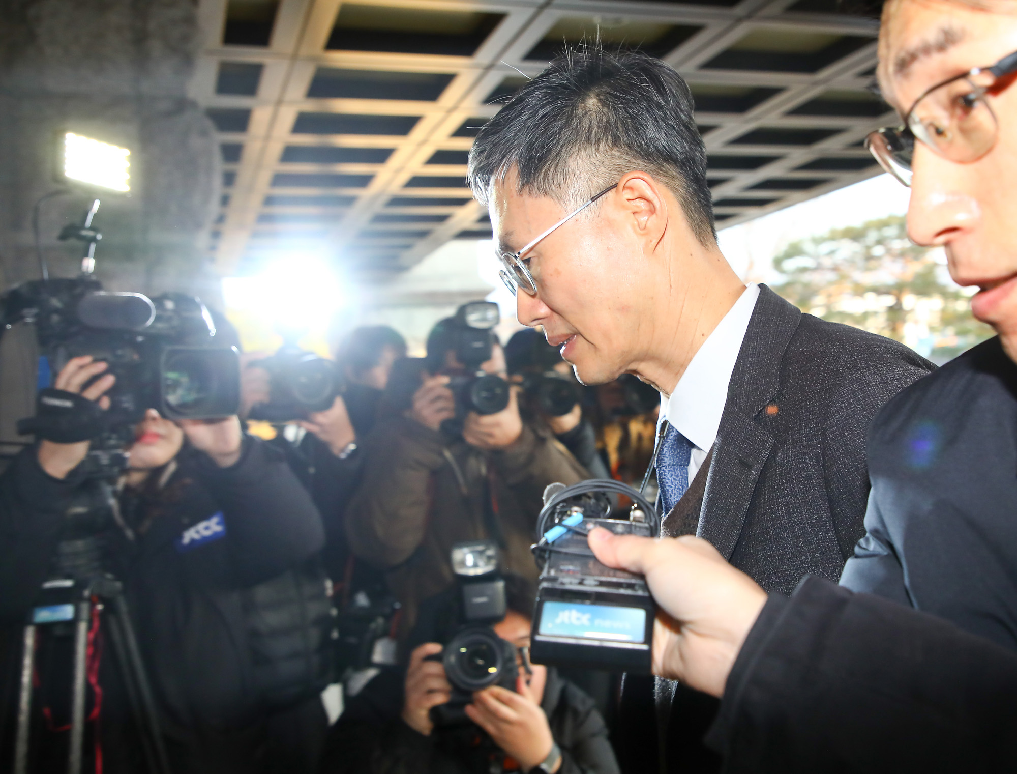 헌법재판관 탄핵 윤석열 헌법재판소 문형배