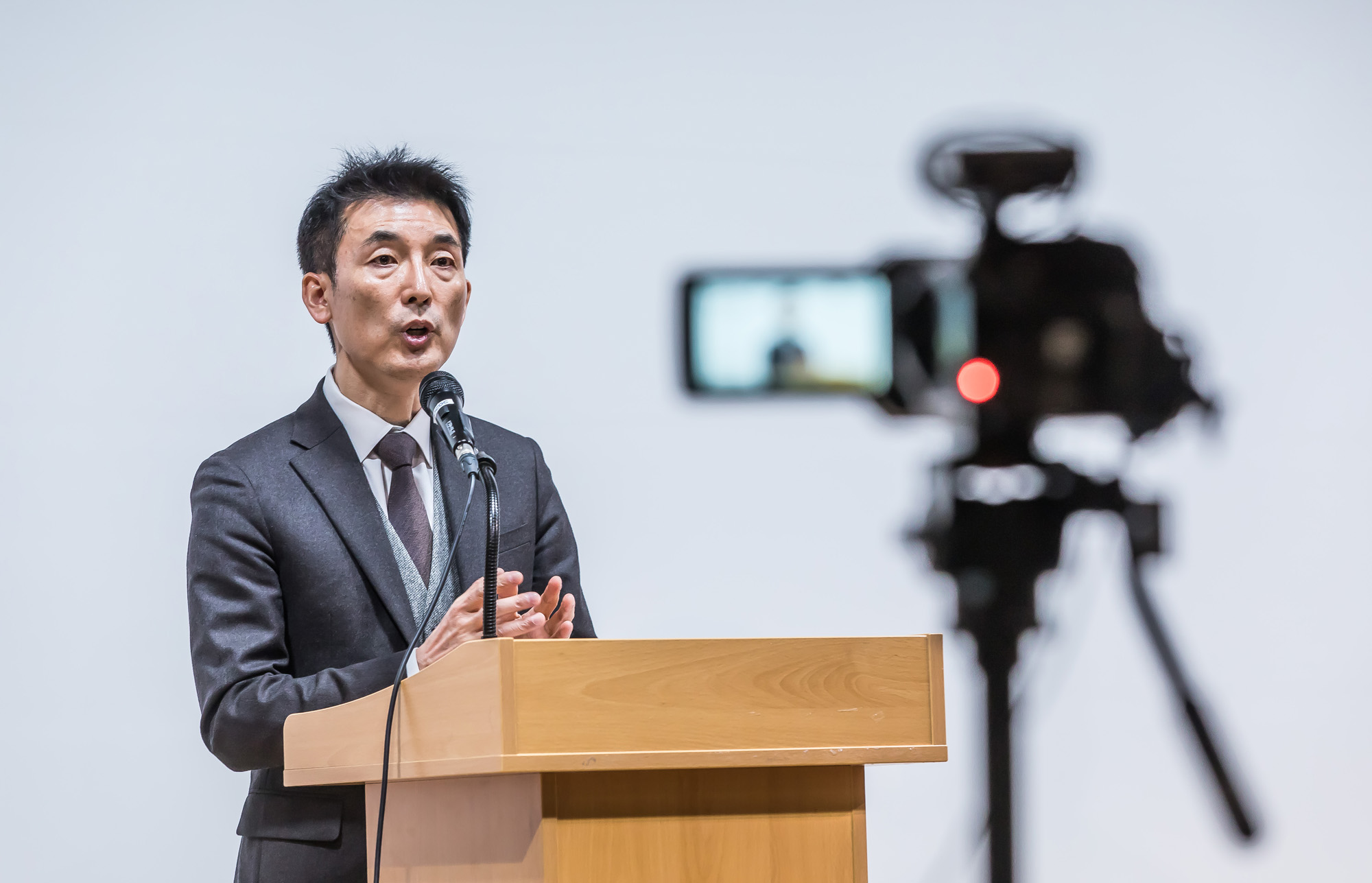 사회;정치;사건사고;계엄;12·3 비상계엄;내란사태;김용현전국방부장관;김용현변호인단기자회견;이하상;유승수;한국컨퍼런스센터