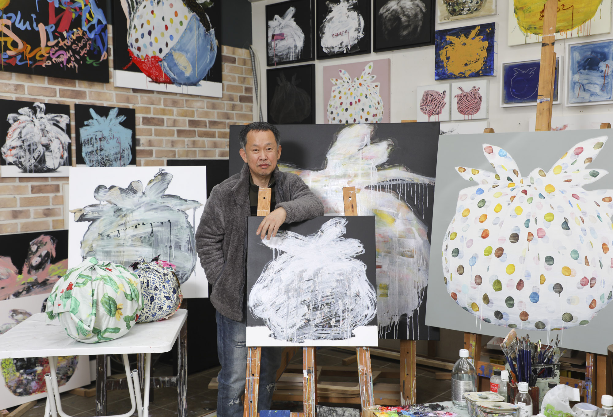 박용일;박용일작가;화가;화실;작업실;그림;화가의방