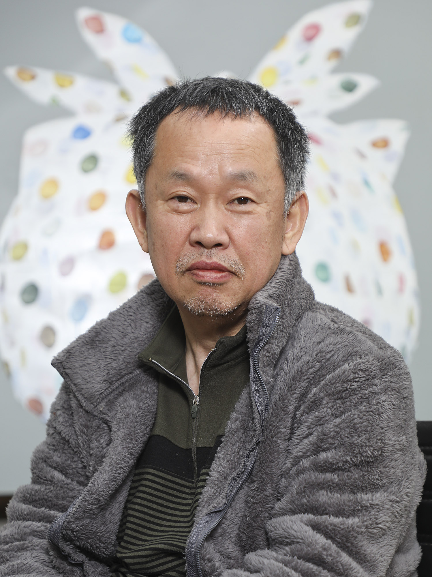 박용일;박용일작가;화가;화실;작업실;그림;화가의방