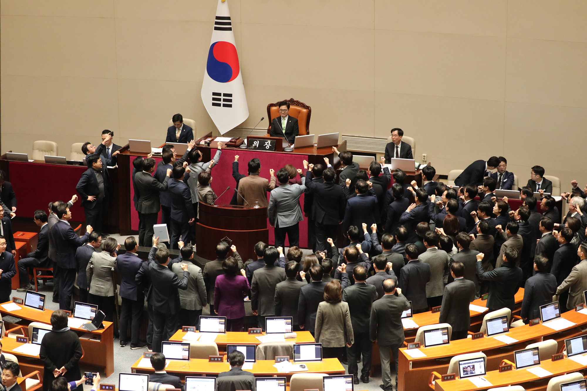 정치;국회;한덕수탄핵;본회의;우원식 국회의장;국민의힘항의