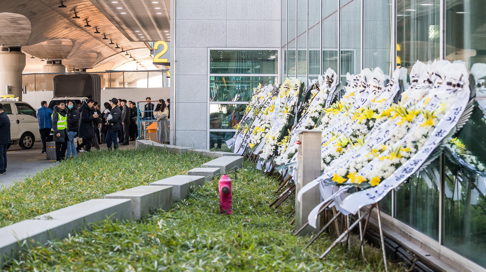 사회;사건사고;사망사고;여객기참사사고;항공기사고;무안국제공항항공기사고;제주항공사망사고;항공기조류충돌;무안공항제주항공여객기참사;제주항공여객기참사;제주항공참사