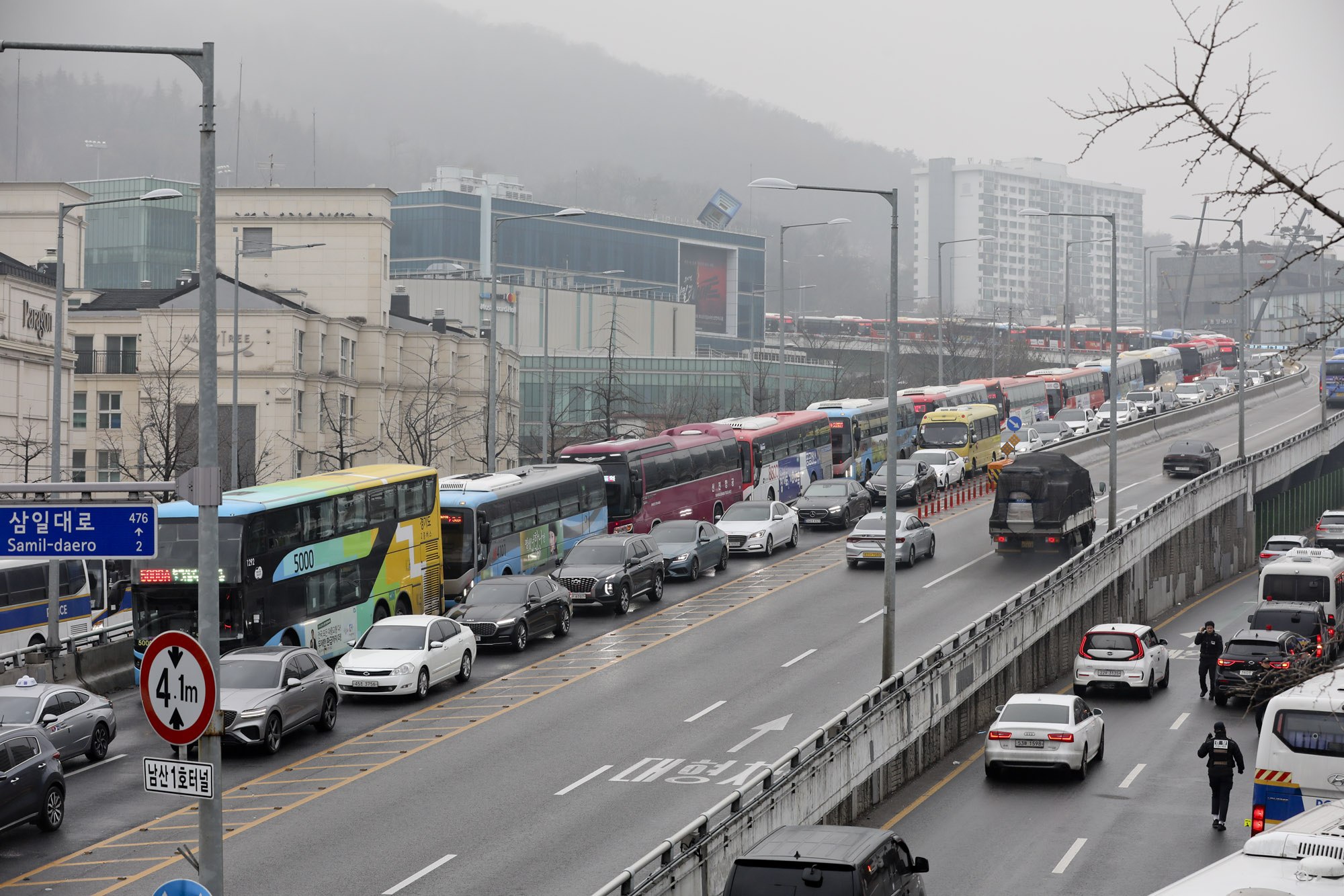 윤석열;윤석열강제연행;윤석열강제집행;윤석열체포영장;윤석열관저;보수단체;태극기집회;관저앞집회