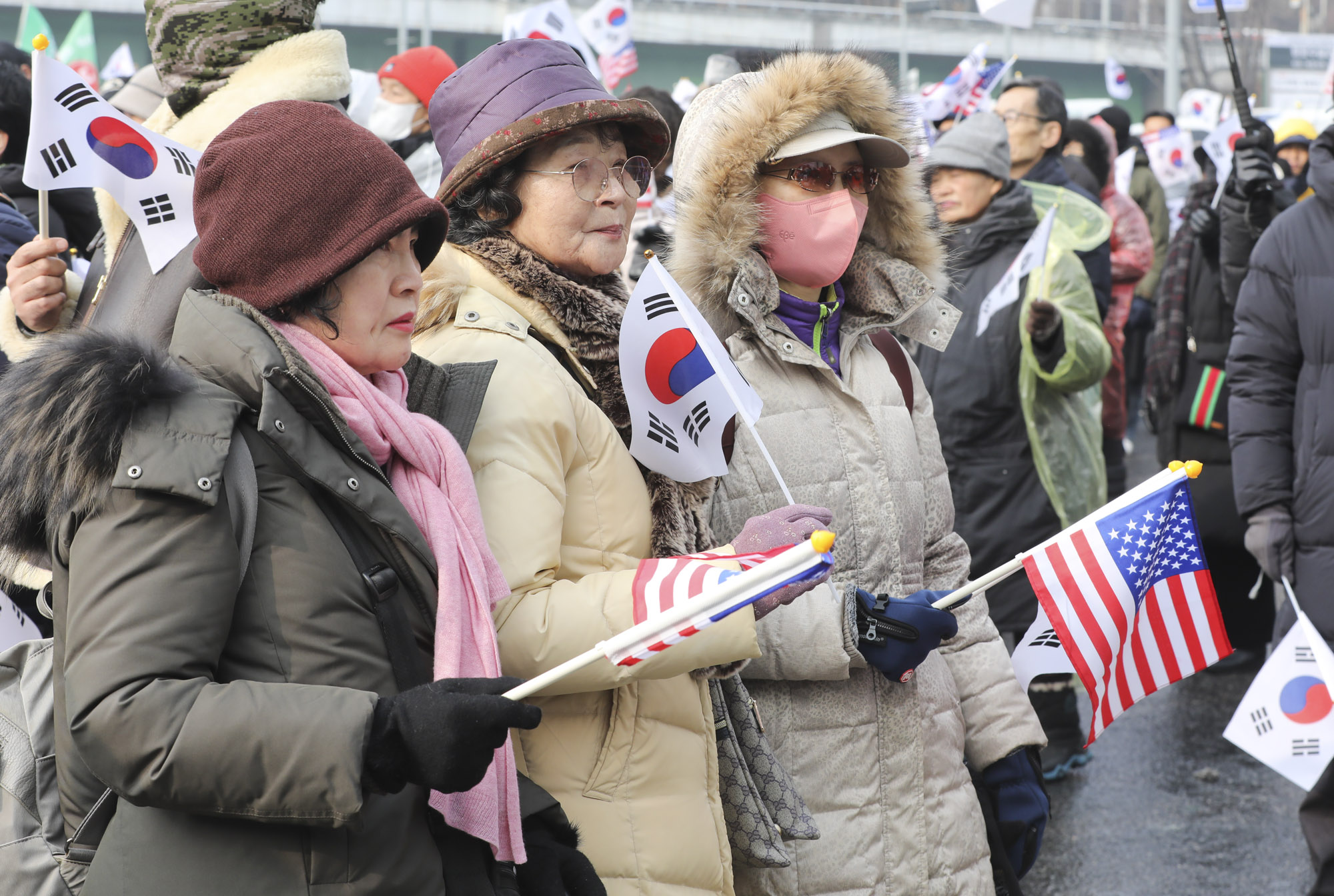 윤석열;윤석열강제연행;윤석열강제집행;윤석열체포영장;윤석열관저;보수단체;태극기집회;관저앞집회