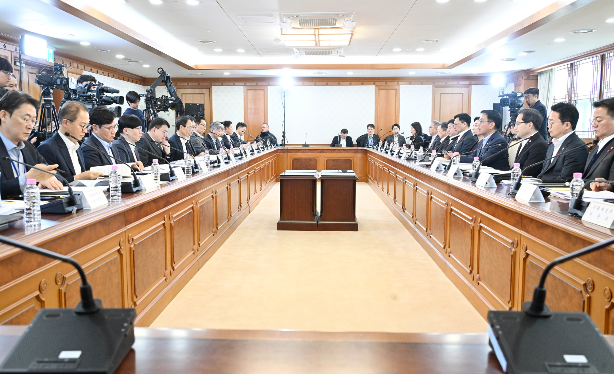 최상목;경제분야 주요 현안 해법 회의