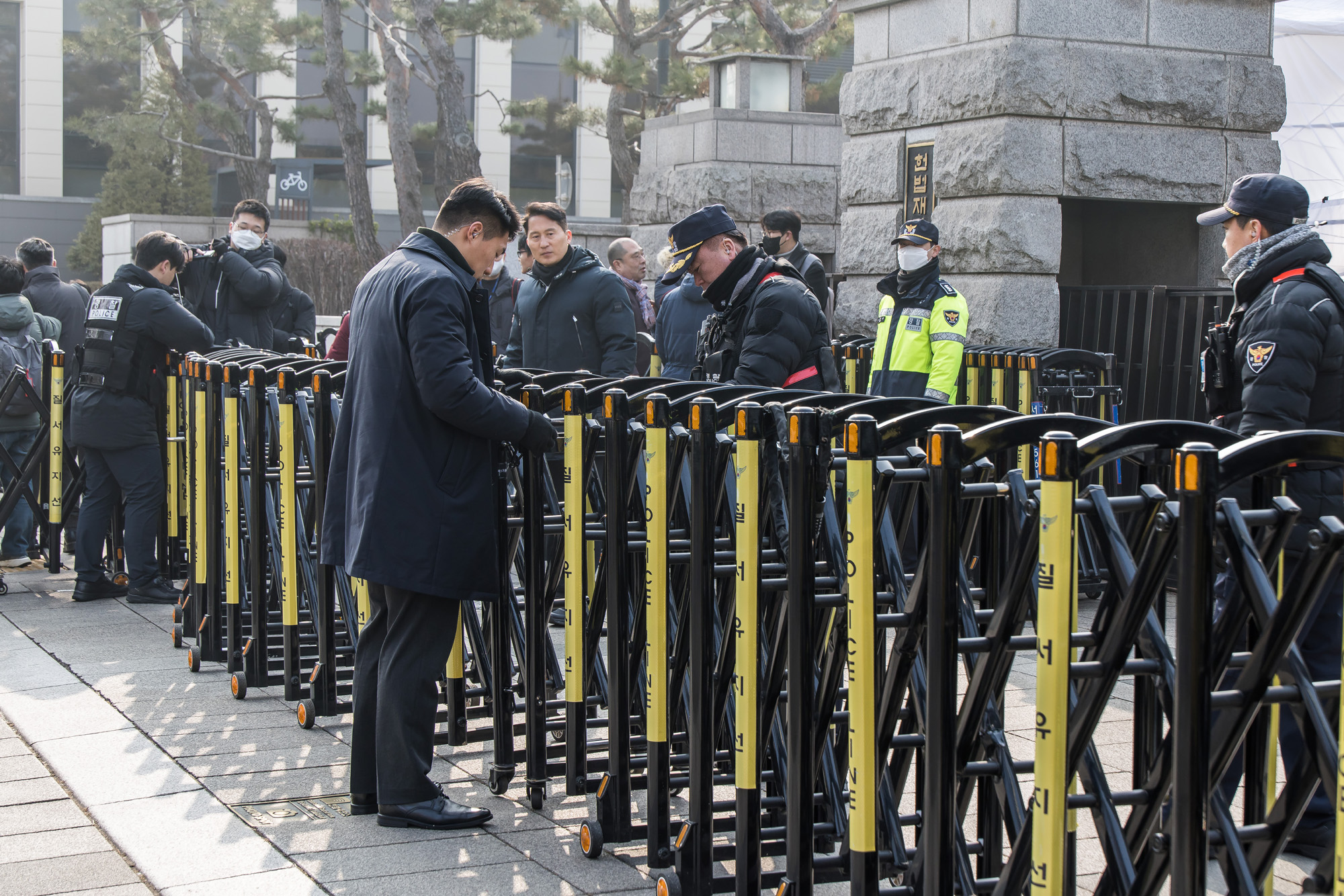정치;인물;윤석열;윤석열대통령;윤석열탄핵;윤석열탄핵심판3차변론;헌법재판소;헌재탄핵심판;헌법재판소경계강화