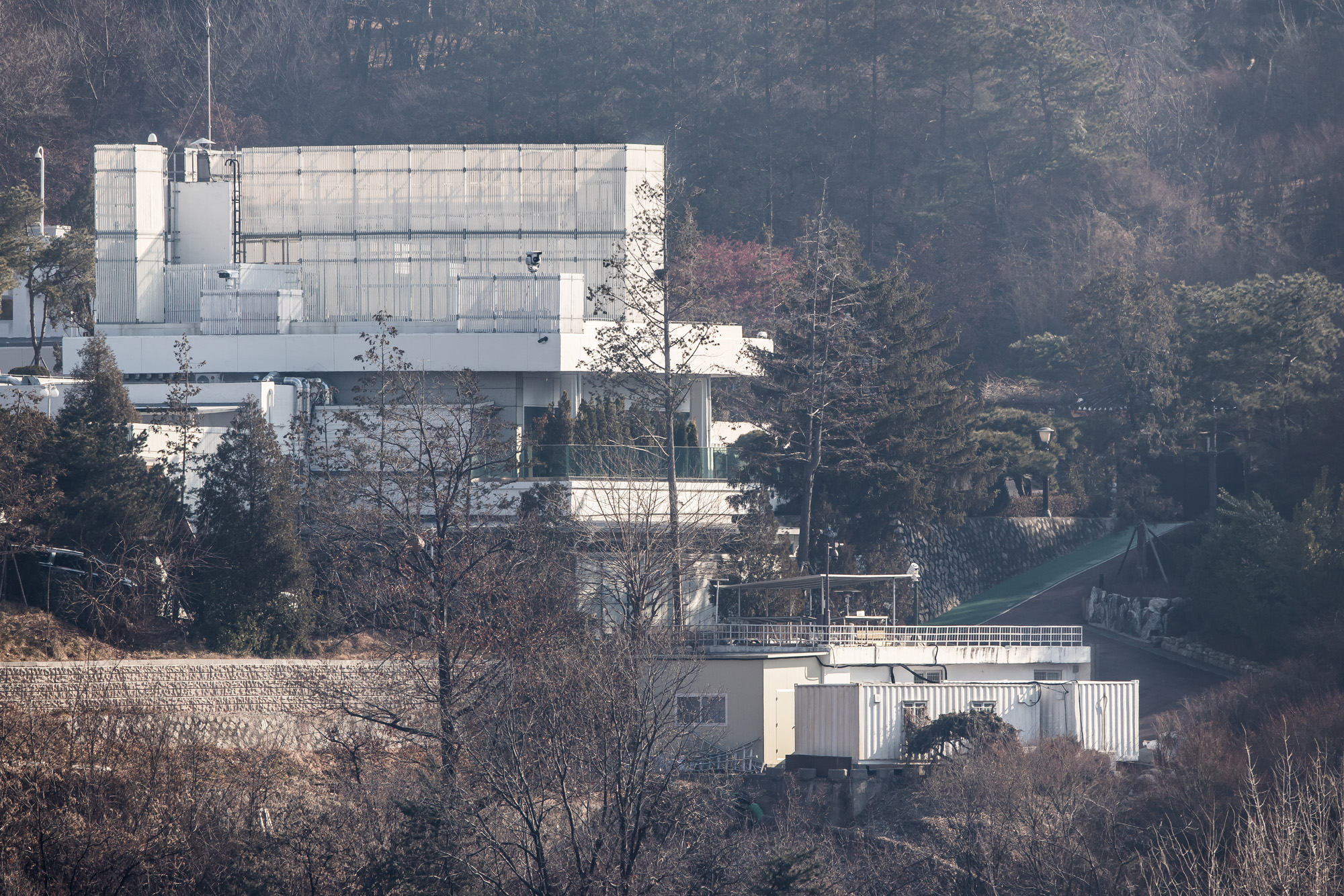 사회;사건사고;12.3계엄사태;내란수괴;윤석열;윤석열대통령관저;한남동대통령관저;한남동관저스케치;윤석열체포영장재발부;윤석열대통령체포;윤대통령체포