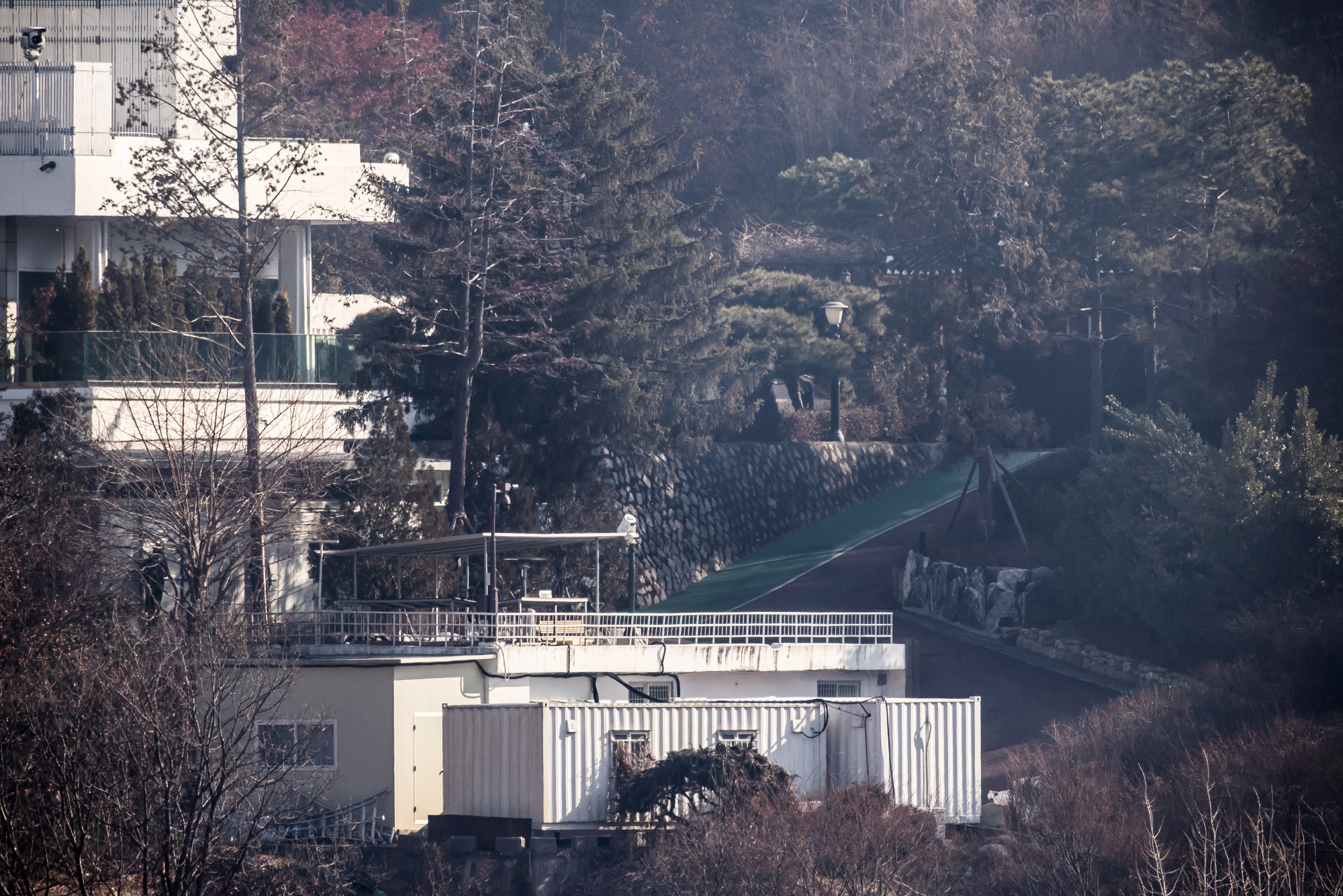 사회;사건사고;12.3계엄사태;내란수괴;윤석열;윤석열대통령관저;한남동대통령관저;한남동관저스케치;윤석열체포영장재발부;윤석열대통령체포;윤대통령체포