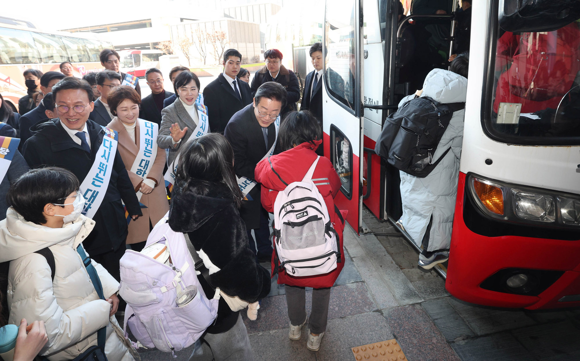 설명절;더불어민주당명절;이재명설인사;이재명고속버스터미널;이재명호남선;더불어민주당귀성길인사
