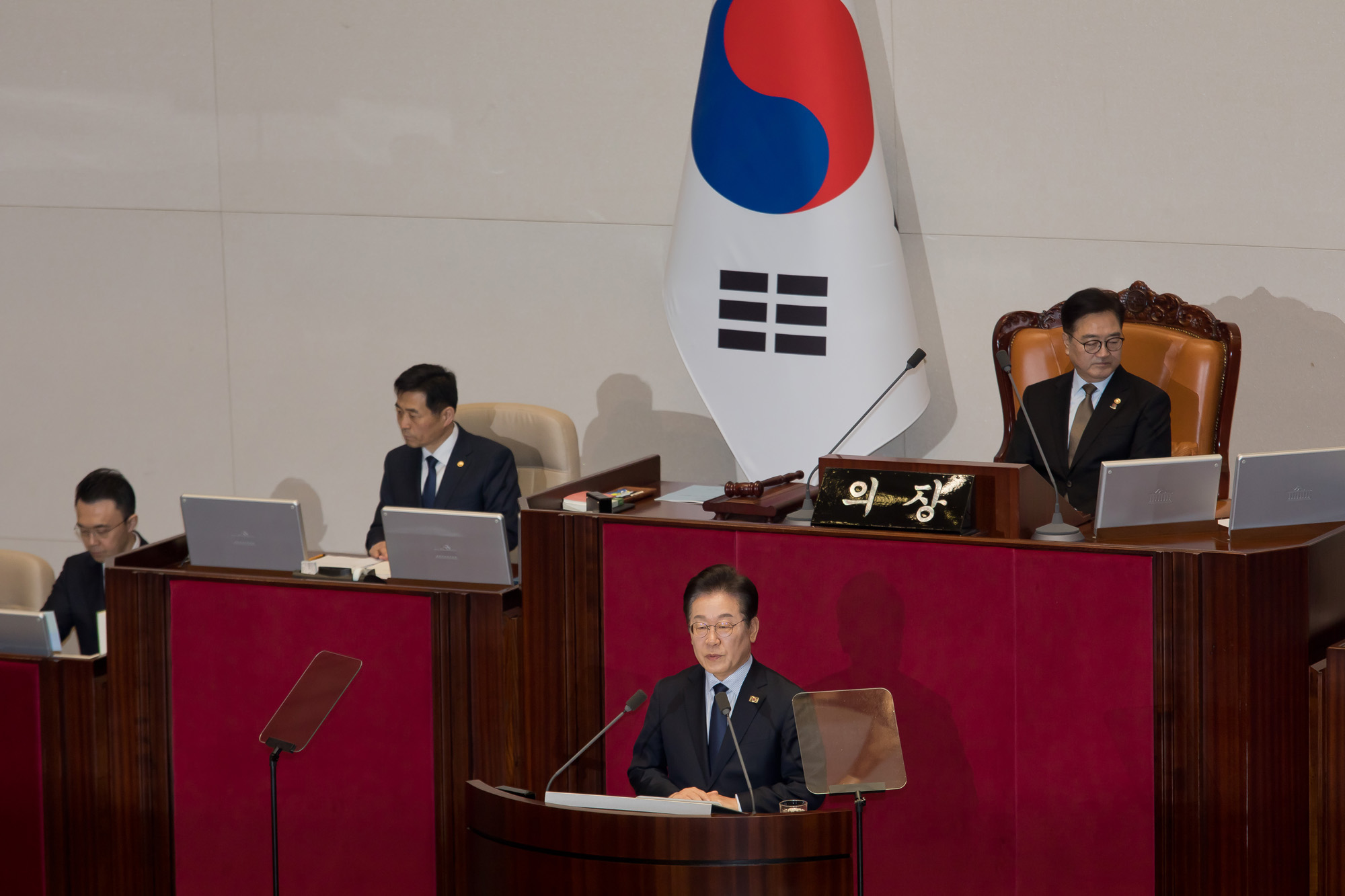 정치;국회;본회의;교섭단체연설