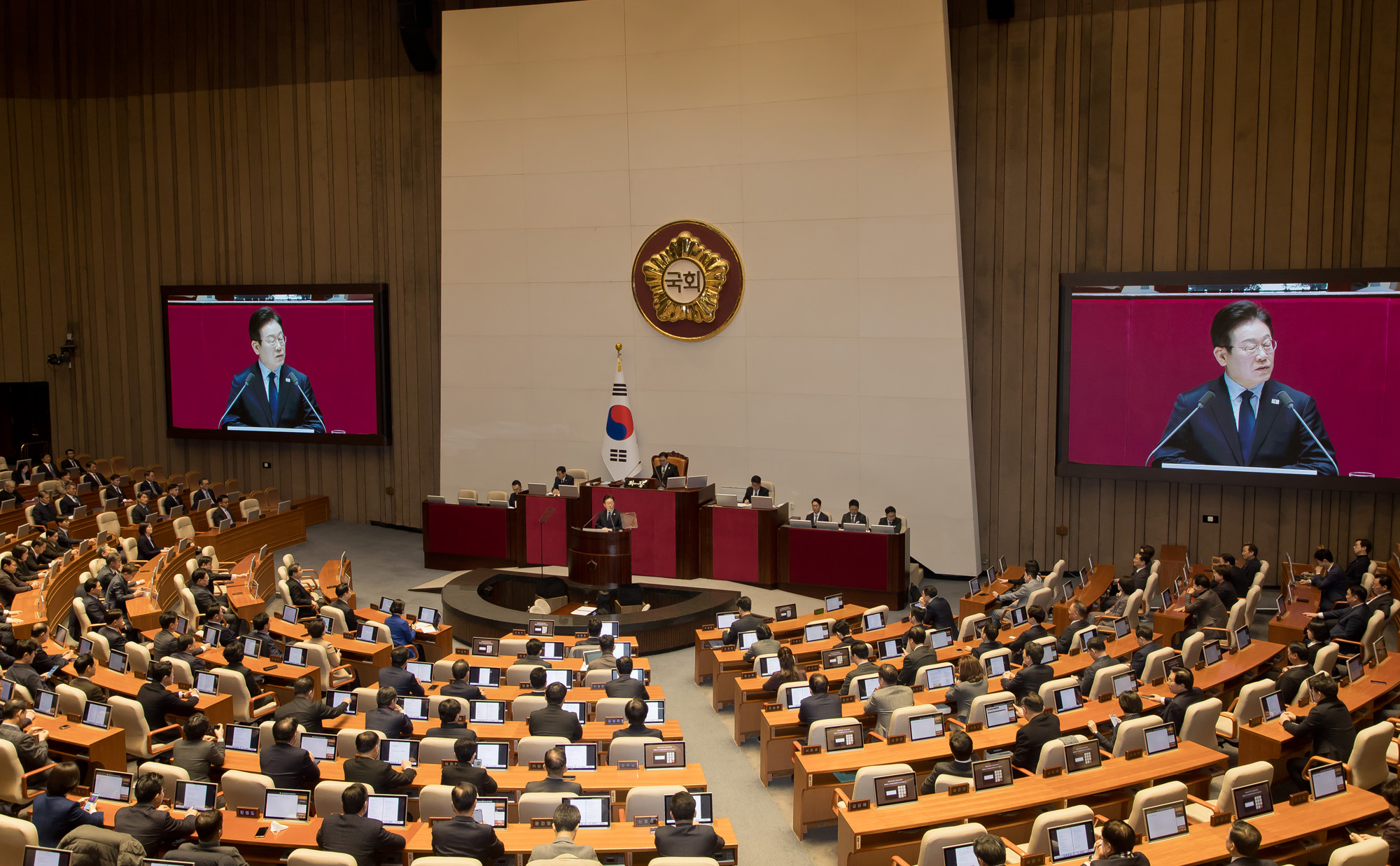 정치;국회;본회의;교섭단체연설