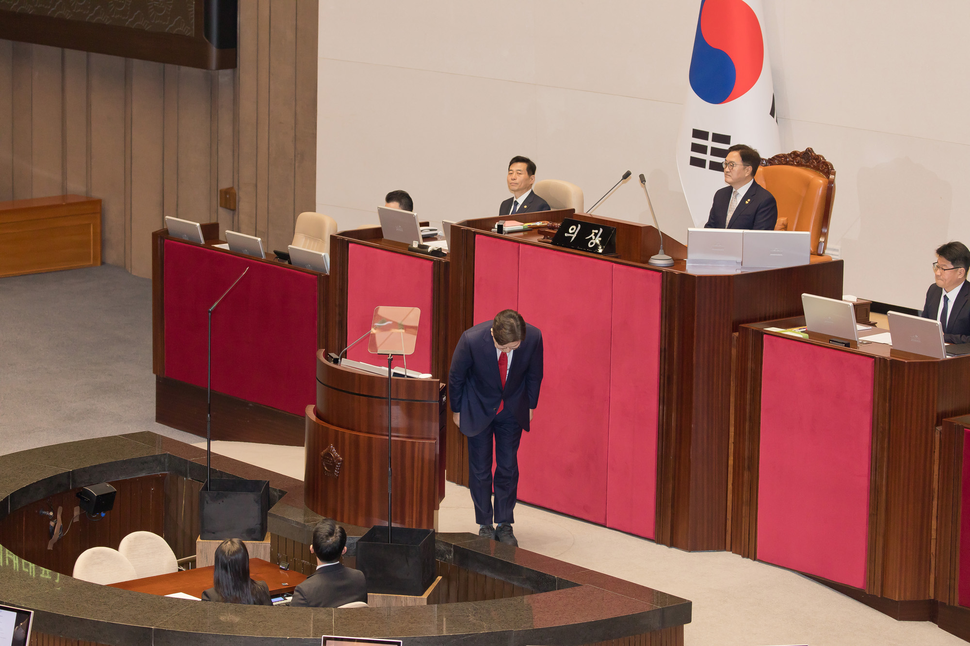 정치;국회;본회의;교섭단체대표연설