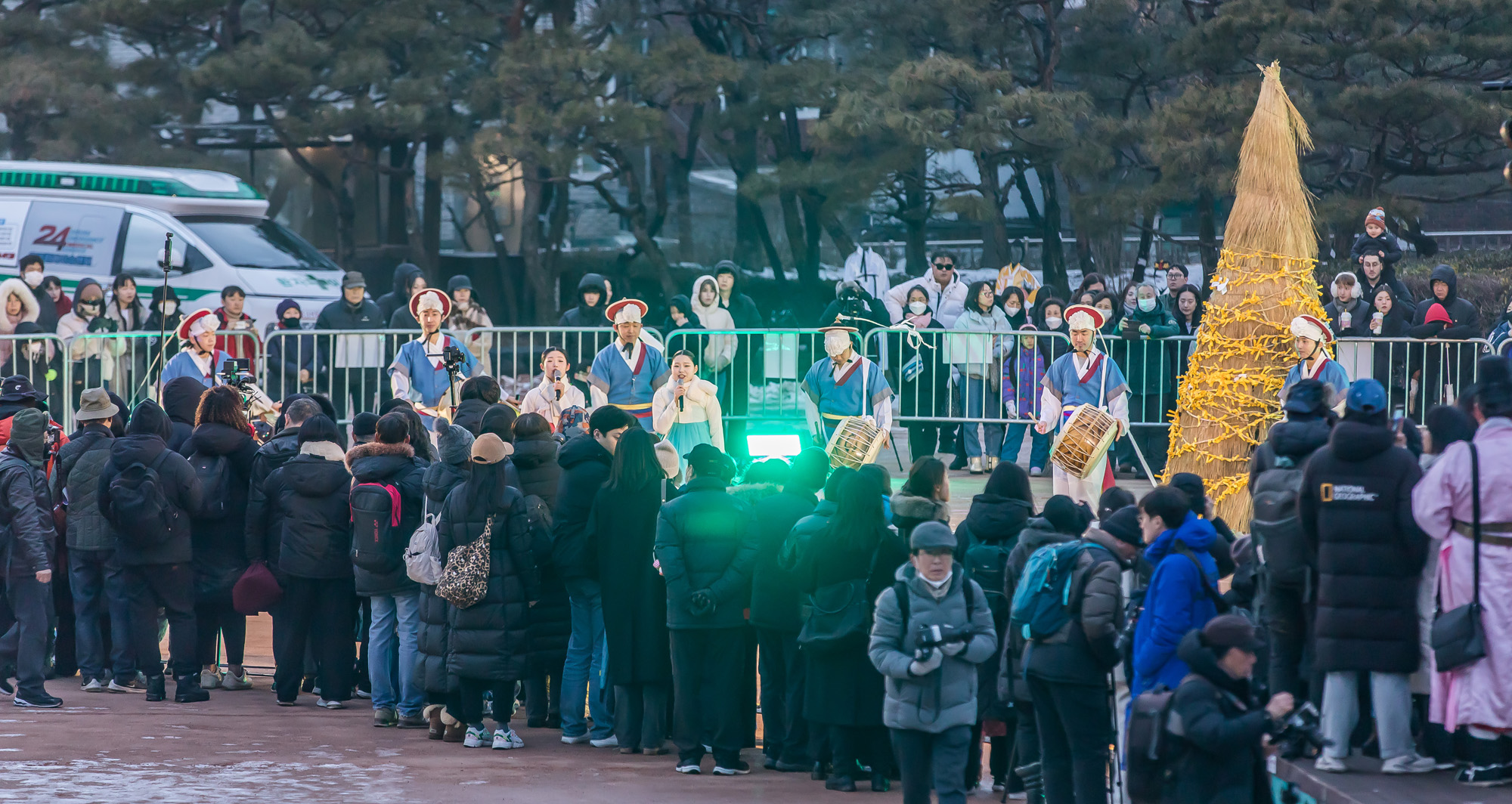 사회;문화;전통;정월대보름;남산골한옥마을;남산골한옥마을정월대보름행사;정월대보름길놀이연희공연
