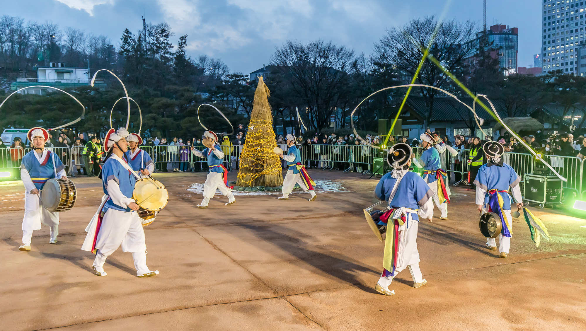 사회;문화;전통;정월대보름;남산골한옥마을;남산골한옥마을정월대보름행사;정월대보름길놀이연희공연