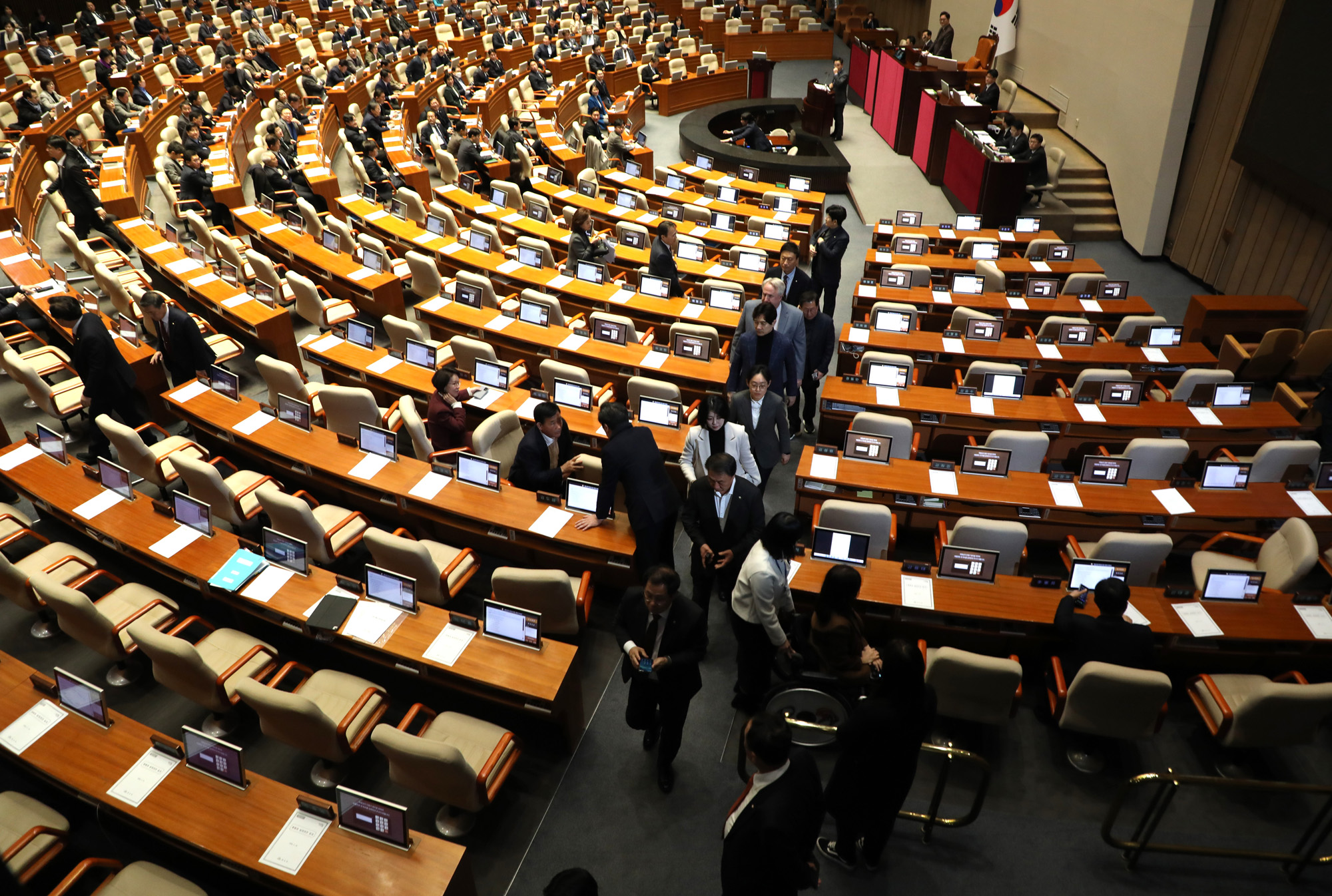 정치;국회;본회의;대정부질문사회교육문화;마은혁임명촉구결의안