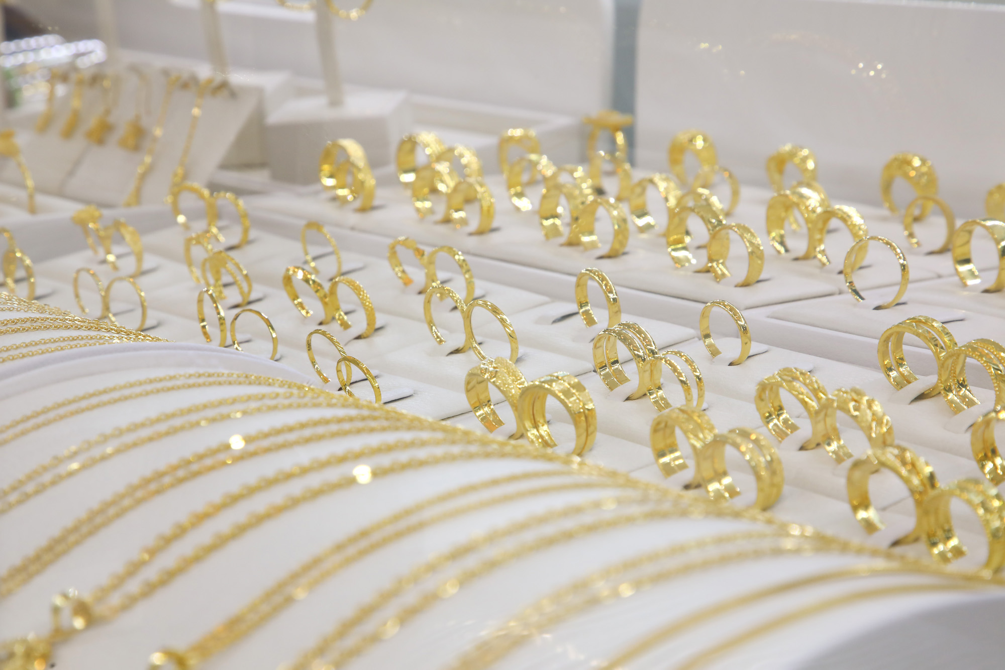 금 거래소 돌반지 종로