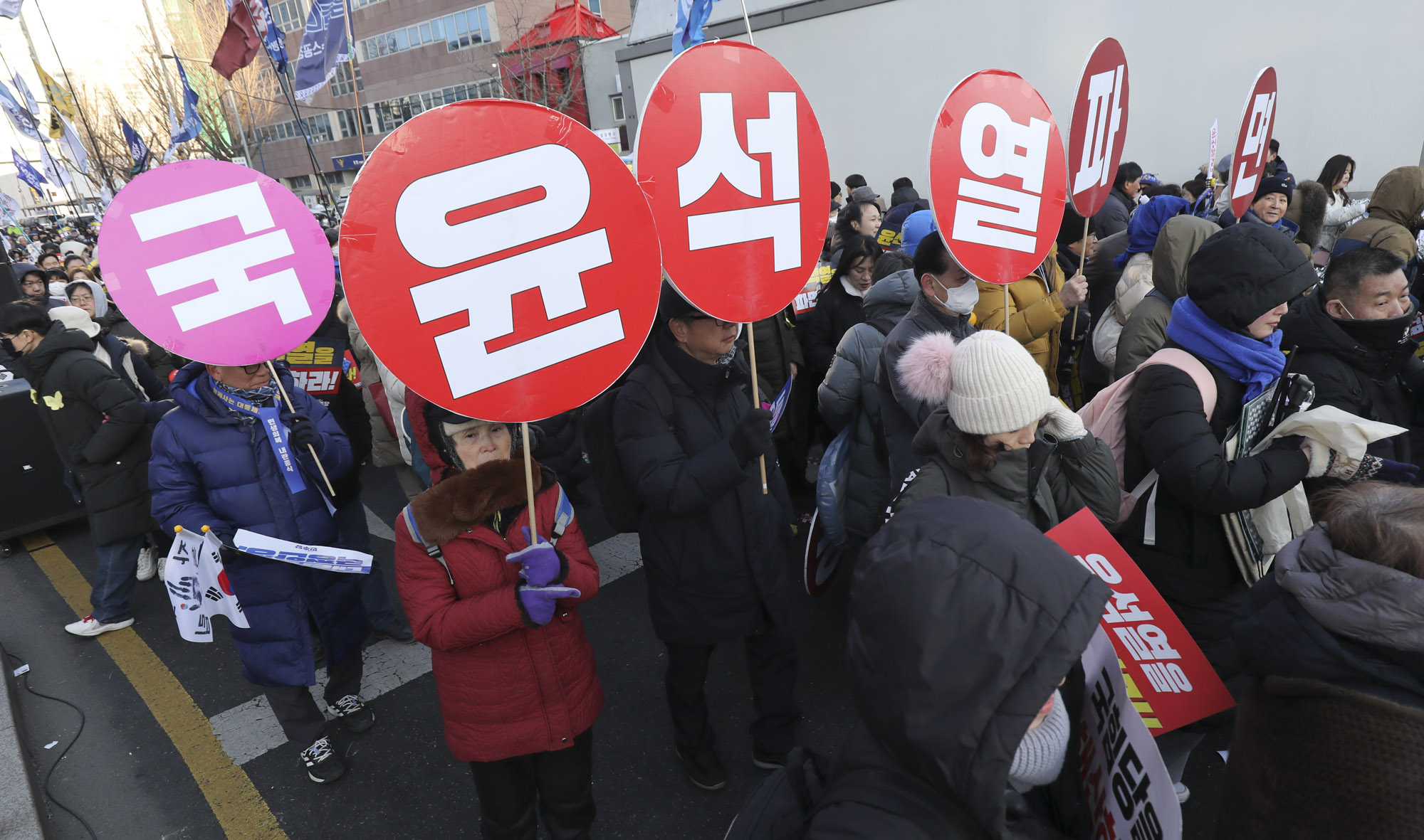 윤석열파면촉구범국민대회;민주당윤석열집회;더불어민주단범국민대회;탄핵집회;윤석열탄핵집회;안국역집회