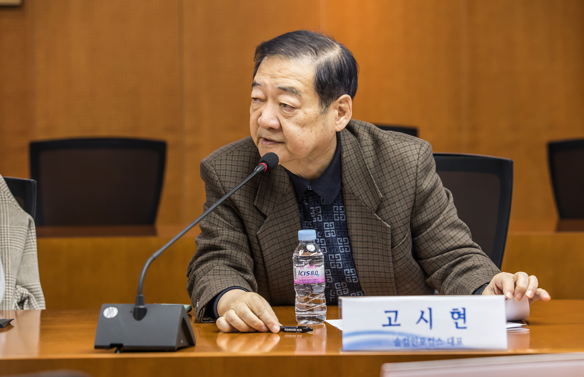 경제;기업;중소기업;기술탈취근절프로젝트간담회;한국금융연구원;동반성장연구소;정운찬;기술탈취피해기업;(주)솔컴인포컴스;(주)텐덤;(주)알고케어