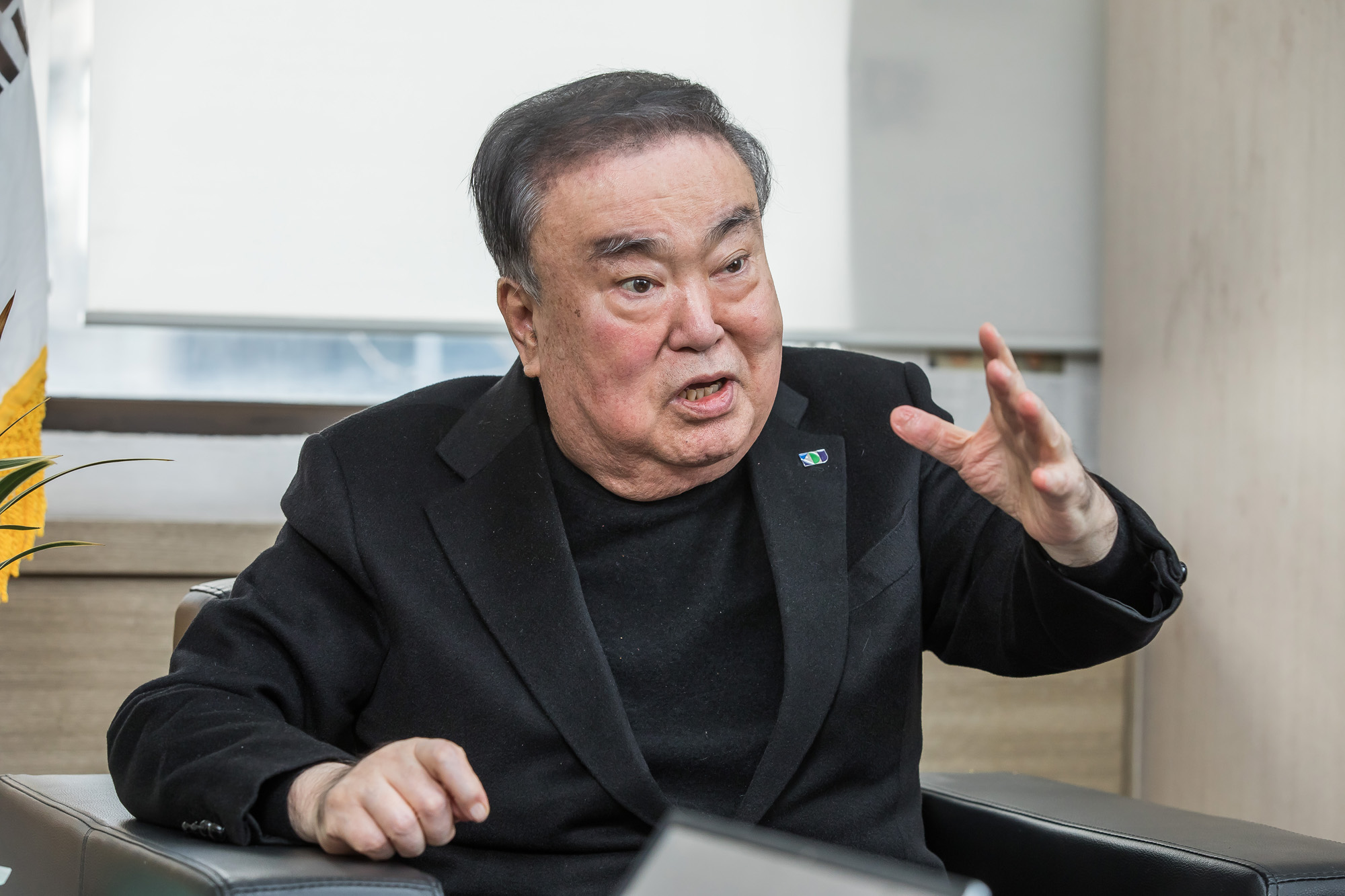 정치;인물;문희상;문희상전국회의장;문희상더불어민주당상임고문;원로에게묻다;정치원로