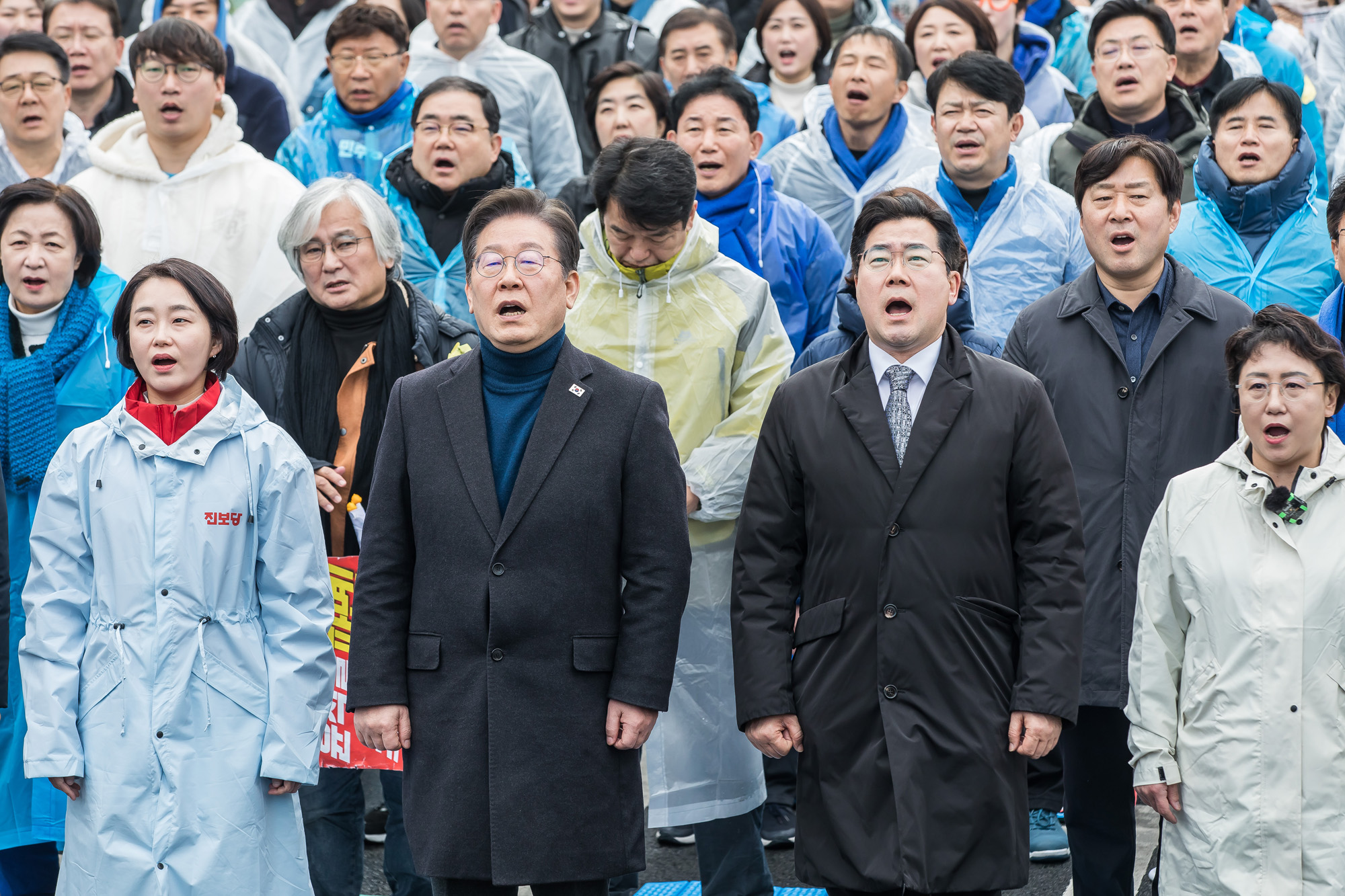 사회;집회;시위;3.1절;윤석열탄핵찬성집회;윤석열파면촉구범국민대회;야5당공동집회;더불어민주당;조국혁신당;진보당;기본소득당;사회민주당;이재명