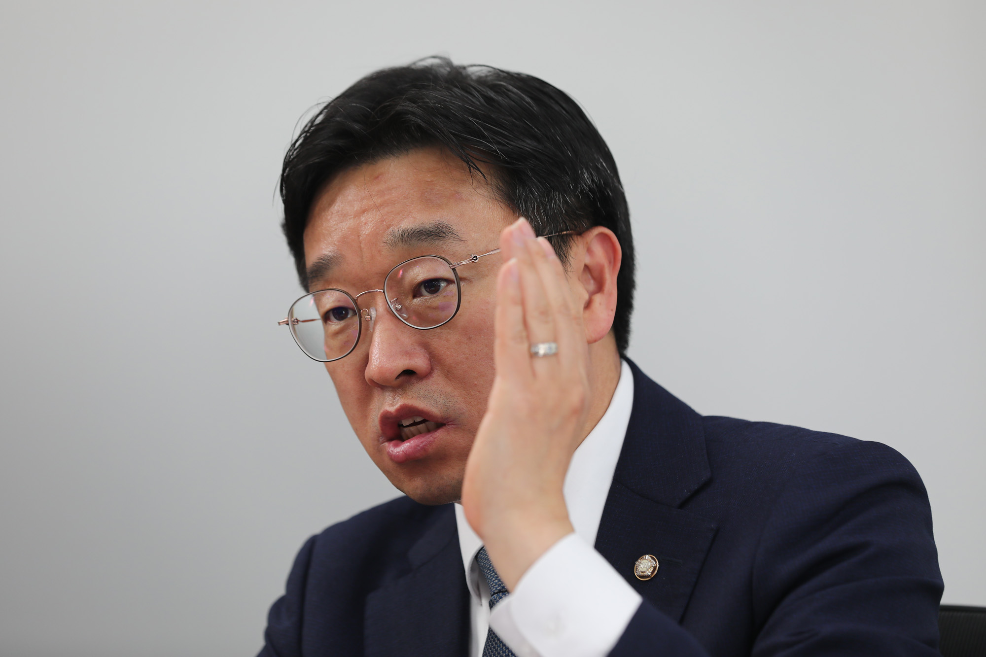 정치;국회;인터뷰;이용우