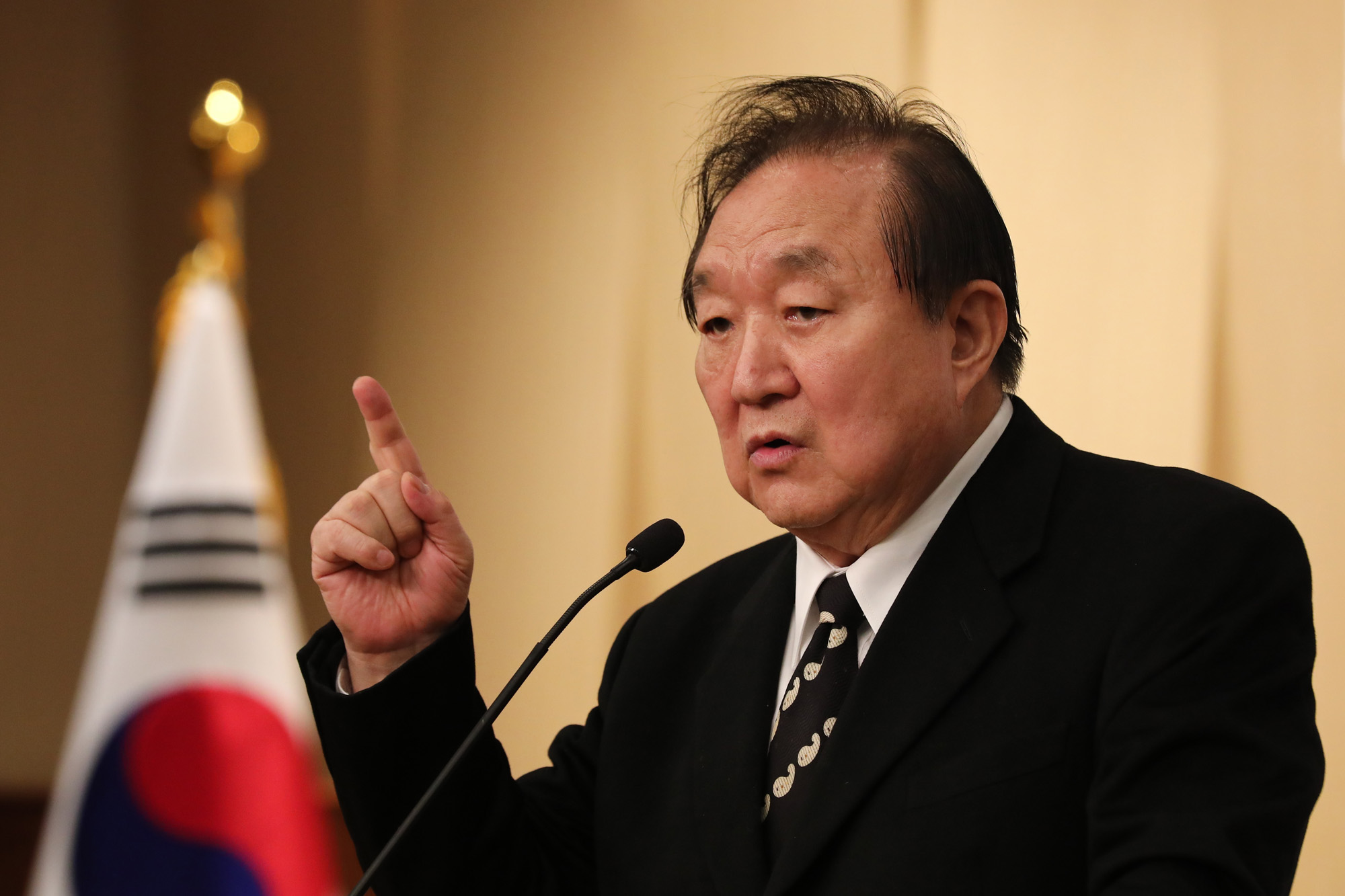 정치;국회;개헌토론회;헌정회;민주화추진협의회;정대철