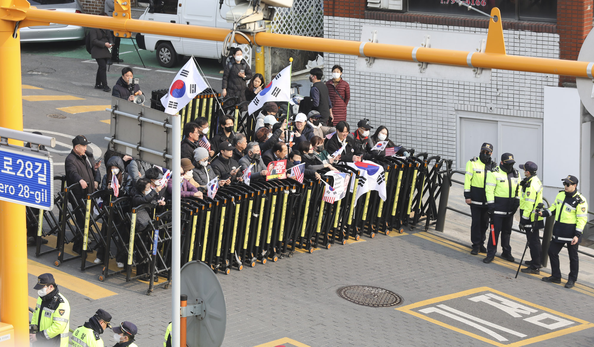 윤석열;윤석열석방;윤석열구속취소;윤석열관저;윤석열한남동;윤석열사저