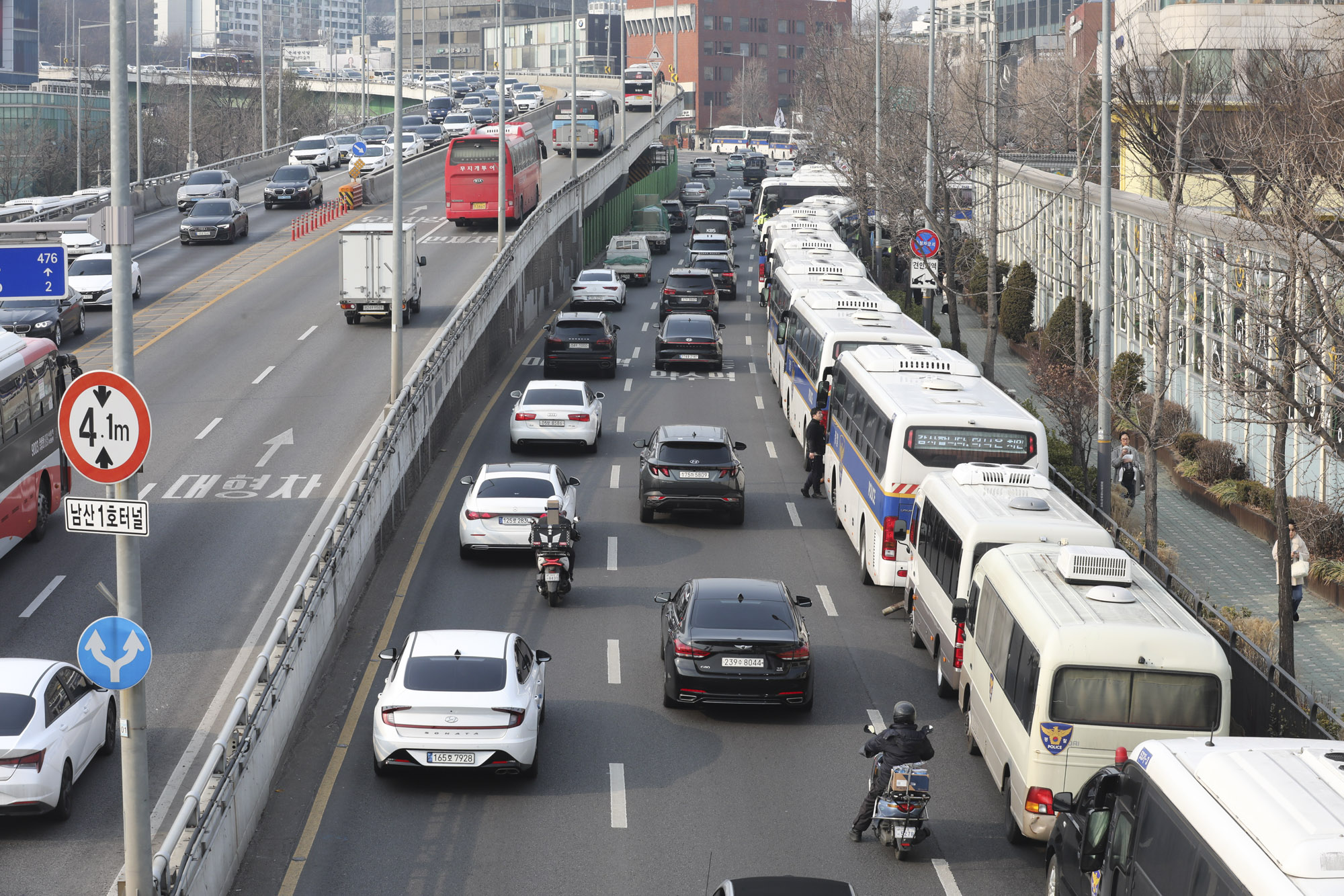 윤석열;윤석열석방;윤석열구속취소;윤석열관저;윤석열한남동;윤석열사저