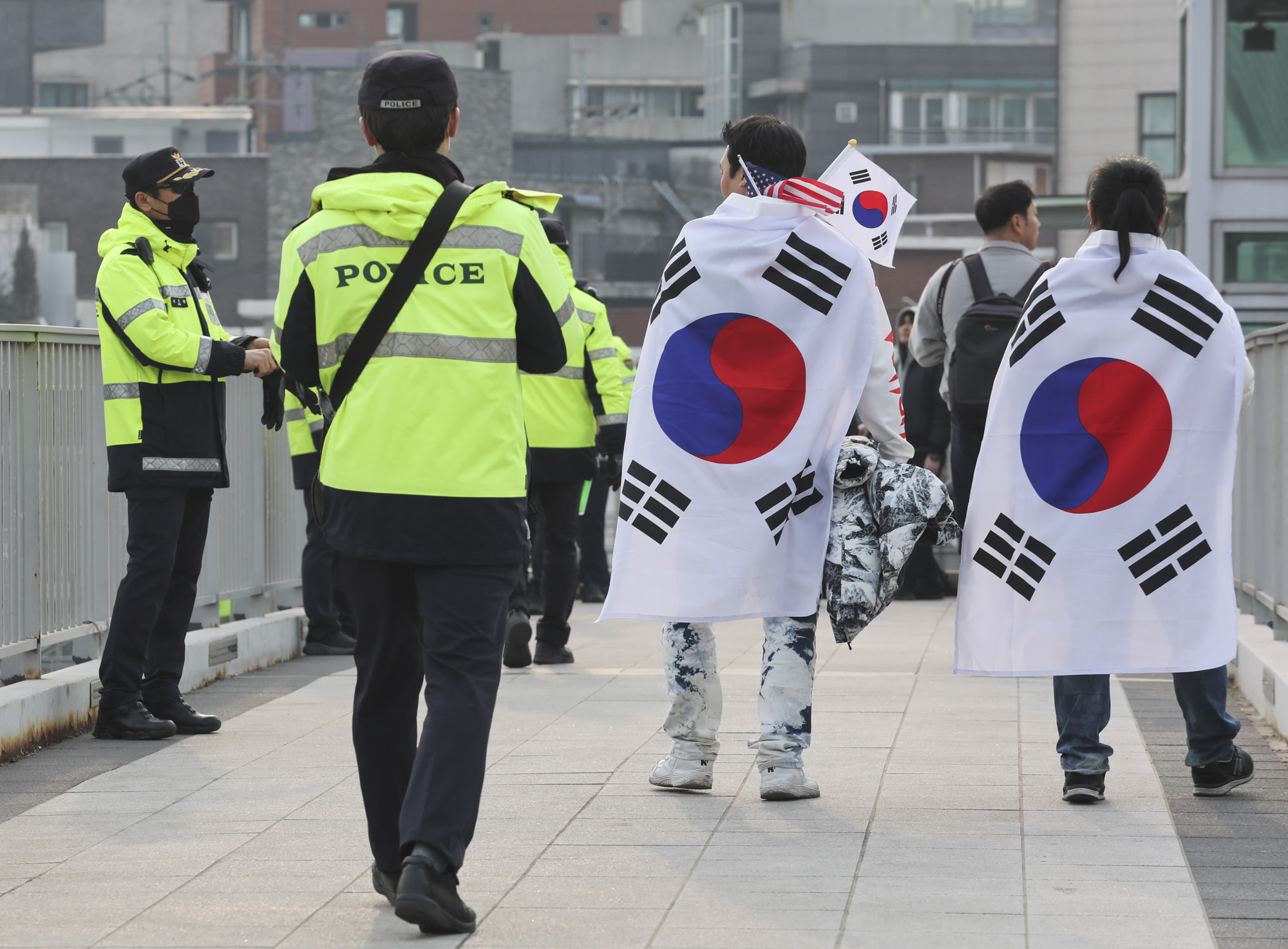 윤석열;윤석열석방;윤석열구속취소;윤석열관저;윤석열한남동;윤석열사저