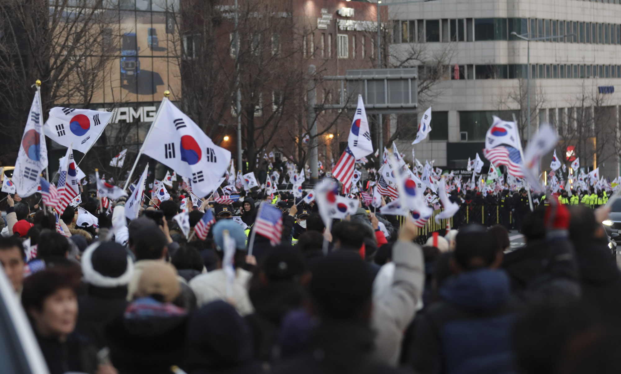 한남동관저;윤석열지지자;탄핵반대;대통령관저