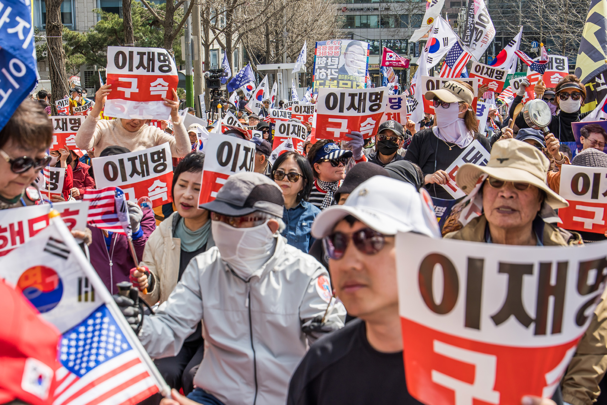 정치;인물;이재명;이재명더불어민주당대표;이재명공직선거법위반혐의항소심선고;이재명항소심선고;이재명무죄;이재명지지자들