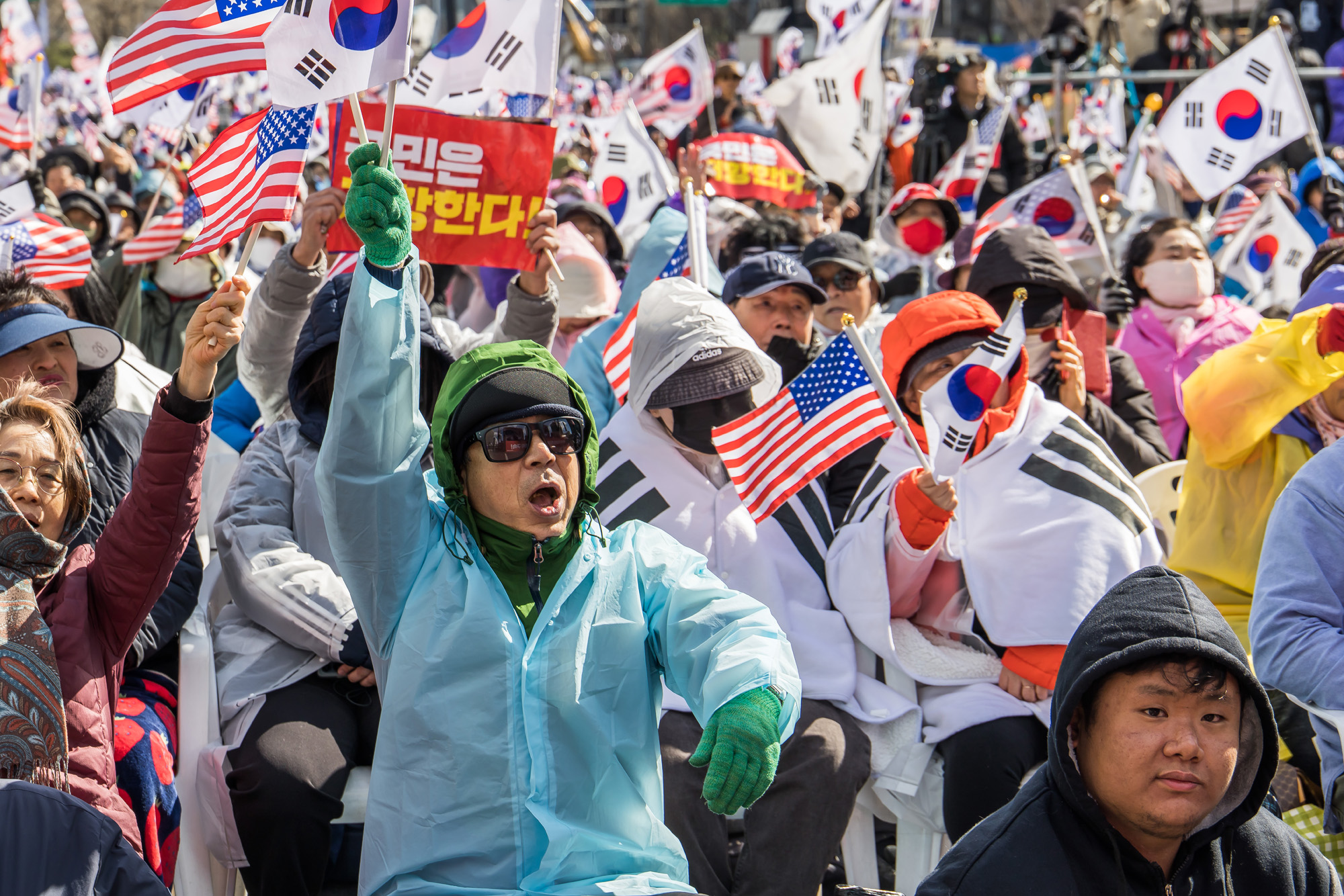 사회;집회;시위;윤석열탄핵반대집회;자유통일당;대한민국바로세우기운동본부;극우단체;사기탄핵반대집회;광화문국민대회