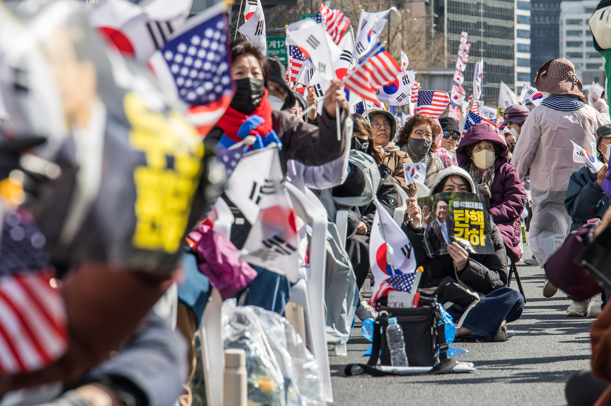 사회;집회;시위;윤석열탄핵반대집회;자유통일당;대한민국바로세우기운동본부;극우단체;사기탄핵반대집회;광화문국민대회