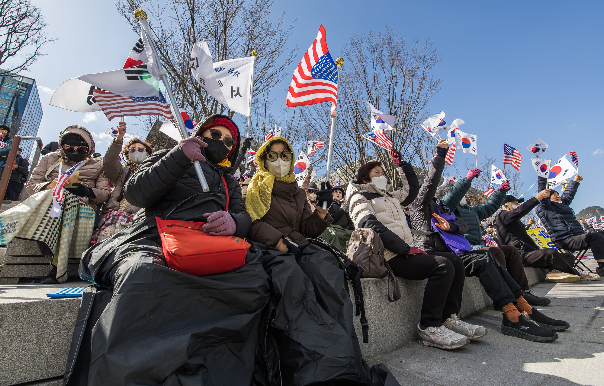 사회;집회;시위;윤석열탄핵반대집회;자유통일당;대한민국바로세우기운동본부;극우단체;사기탄핵반대집회;광화문국민대회