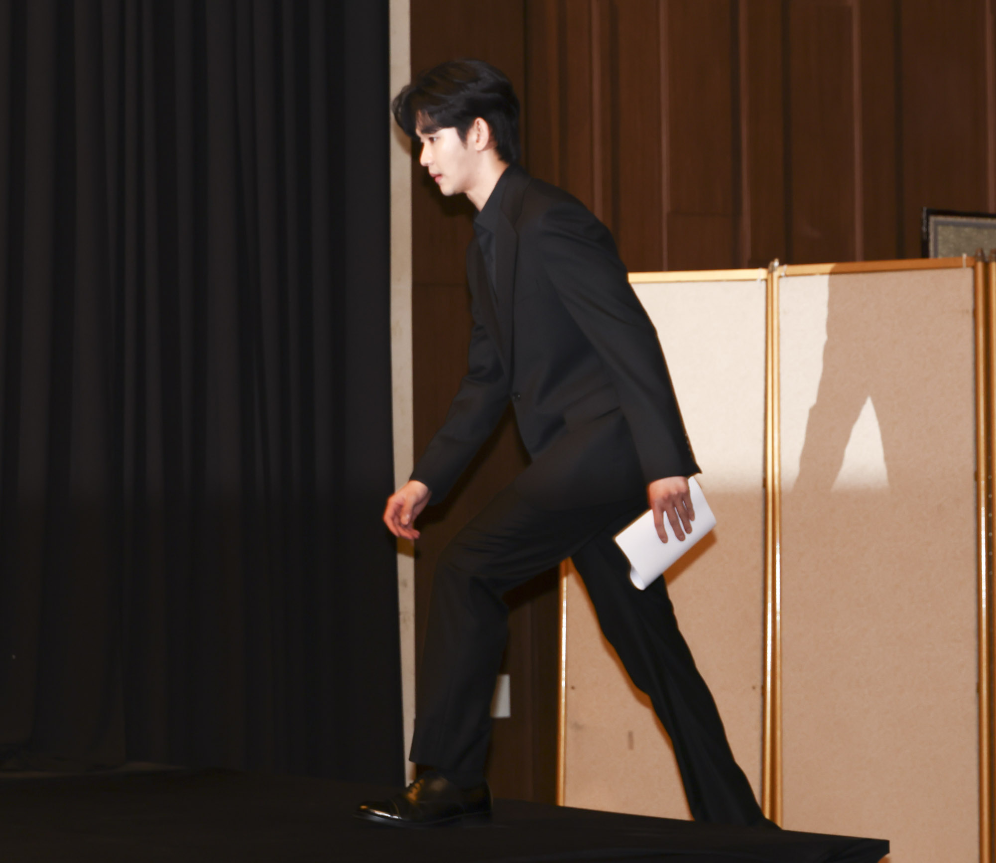 김수현;김수현김새론;김수현기자회견;김수현눈물;김수현가로세로;김수현가연세