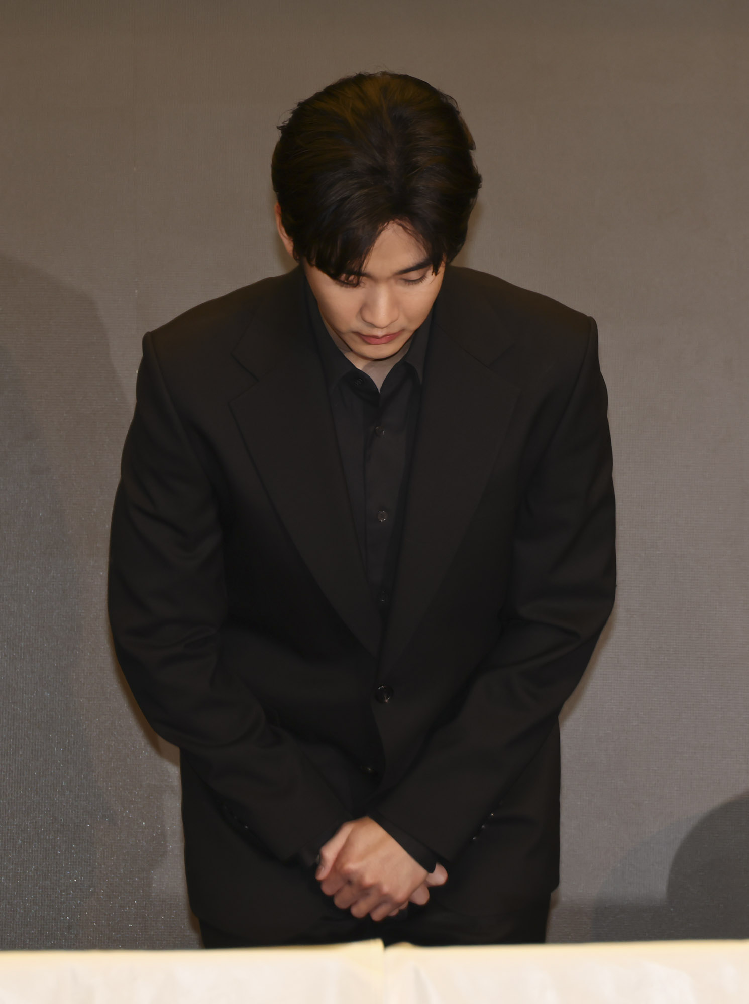 김수현;김수현김새론;김수현기자회견;김수현눈물;김수현가로세로;김수현가연세