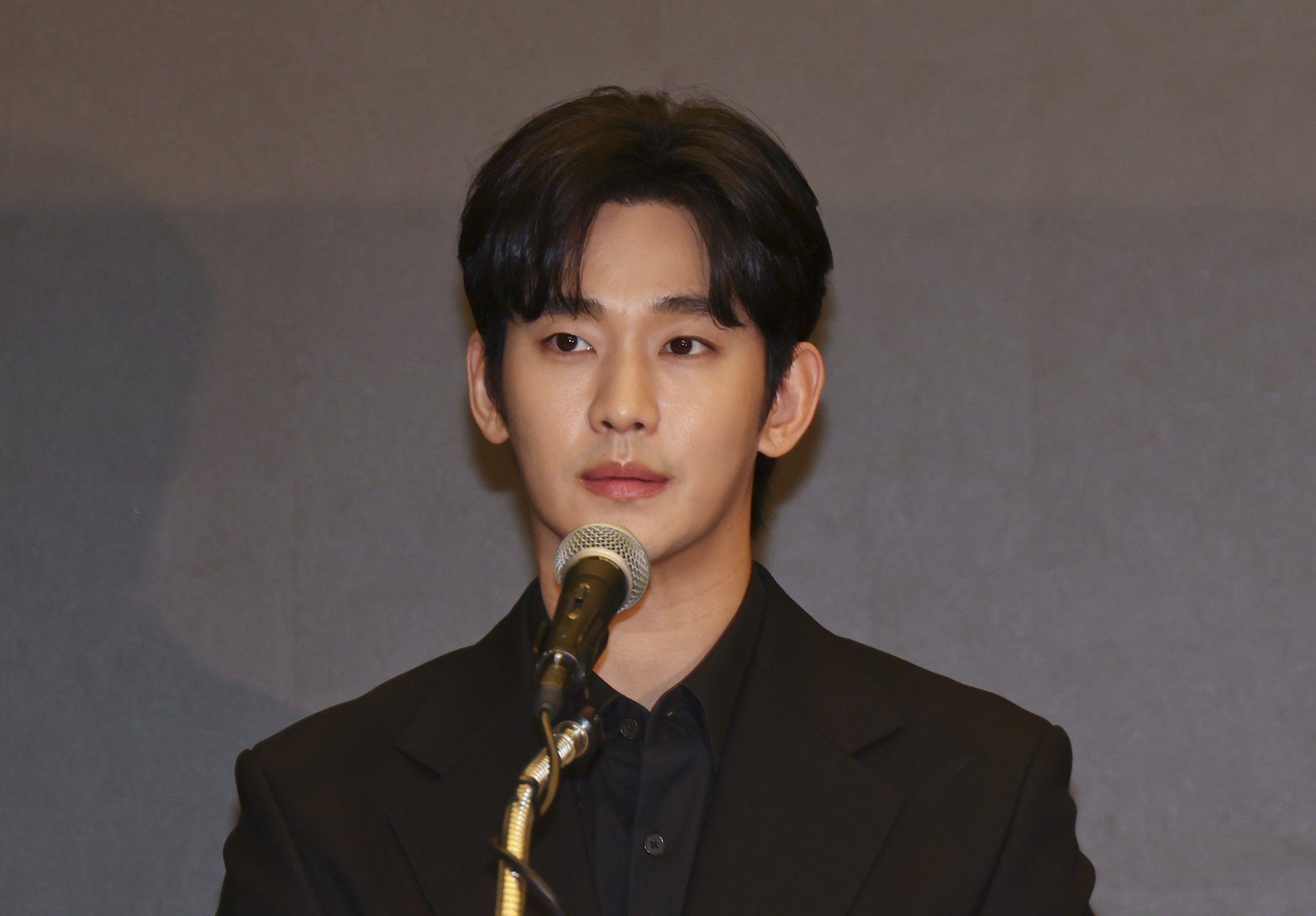 김수현;김수현김새론;김수현기자회견;김수현눈물;김수현가로세로;김수현가연세