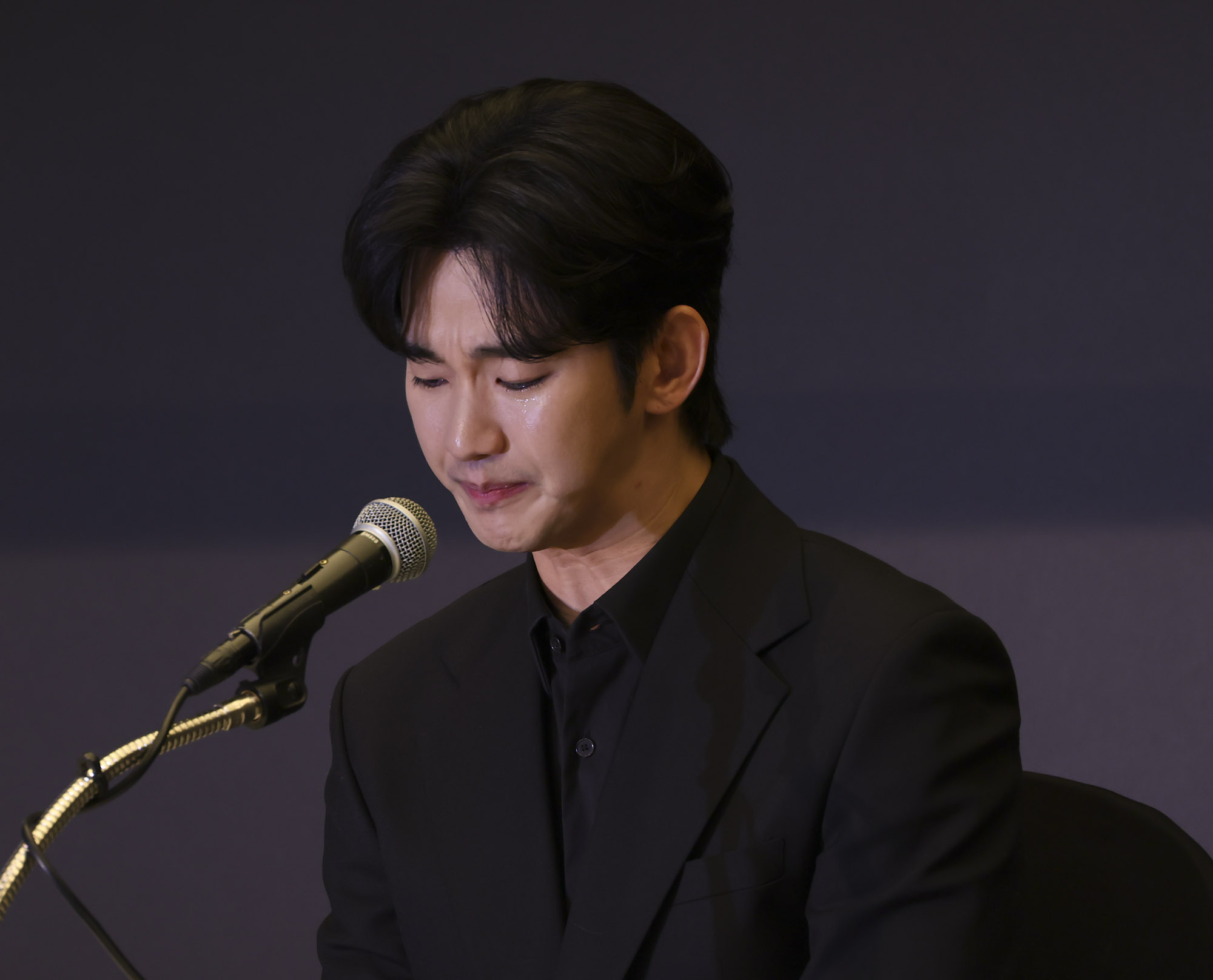 김수현;김수현김새론;김수현기자회견;김수현눈물;김수현가로세로;김수현가연세