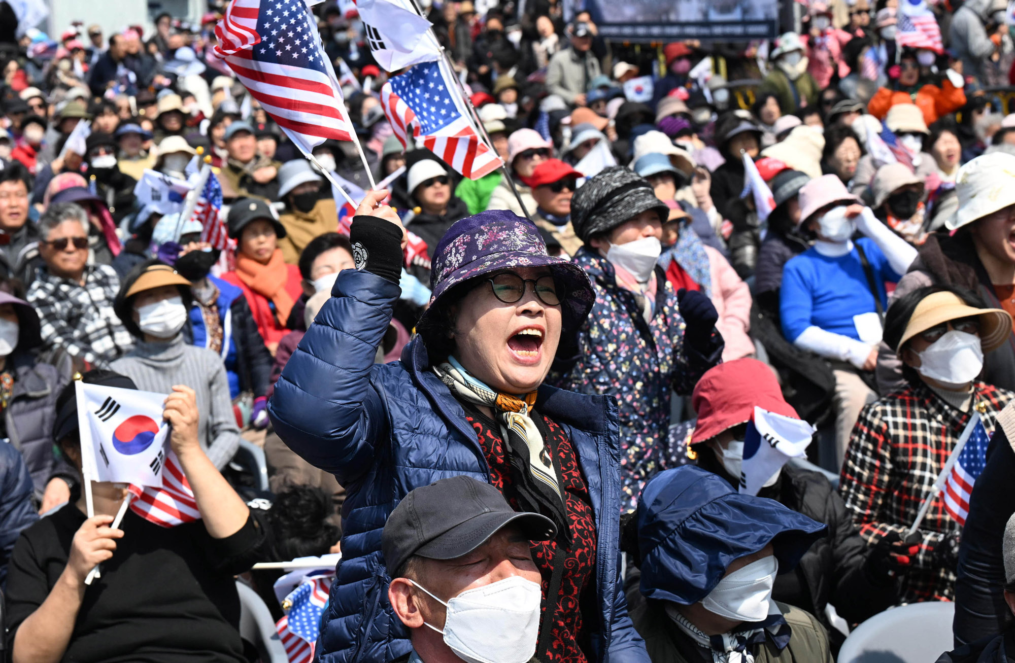 윤석열;윤석열탄핵;대통령탄핵;한남동탄핵;탄핵반대집회;윤대통령반대집회;탄핵반대;한남동집회;한남동탄핵