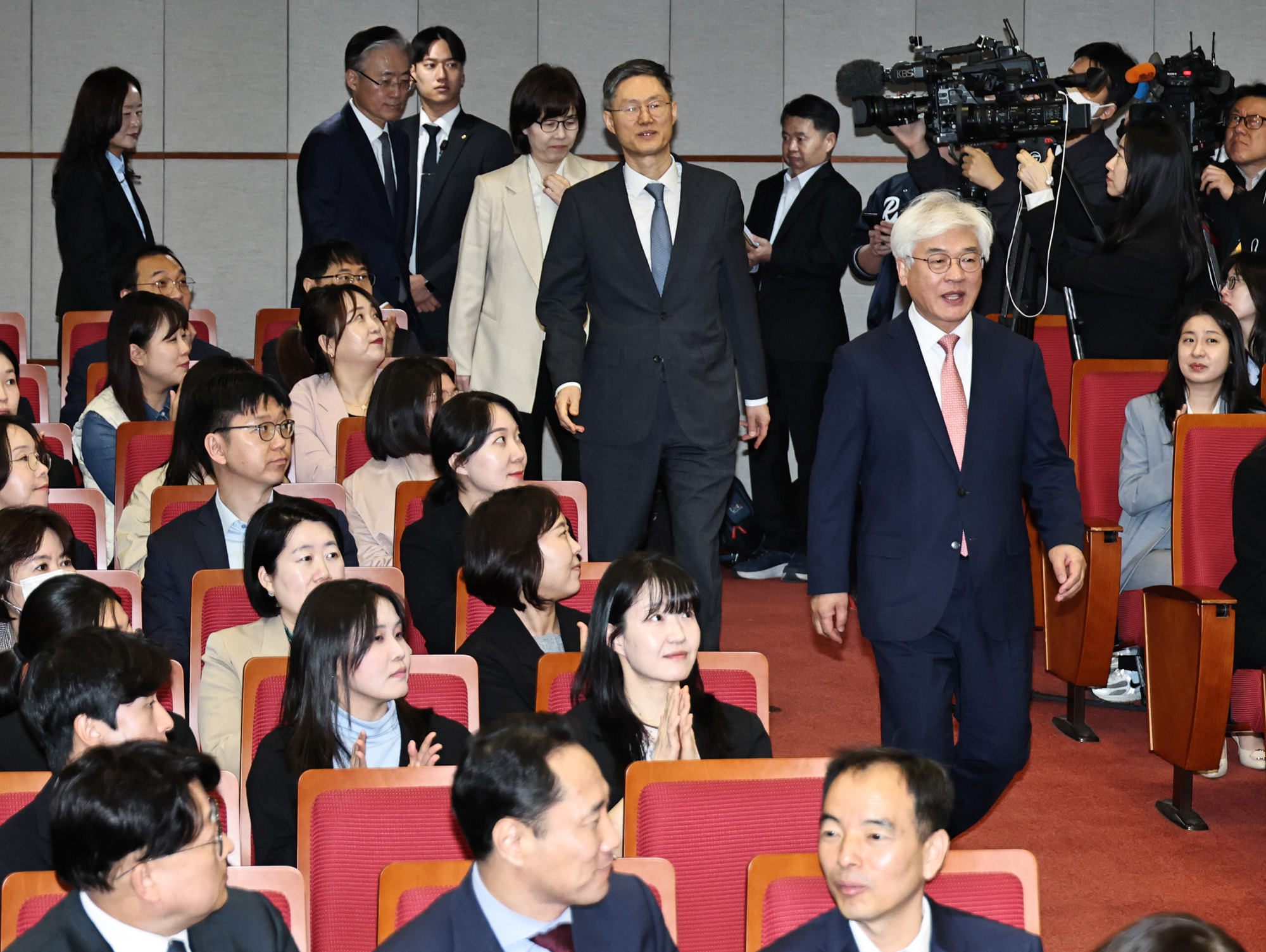 법조;헌법재판소;헌법재판관;마은혁;마은혁신임헌법재판관;마은혁헌법재판관취임식
