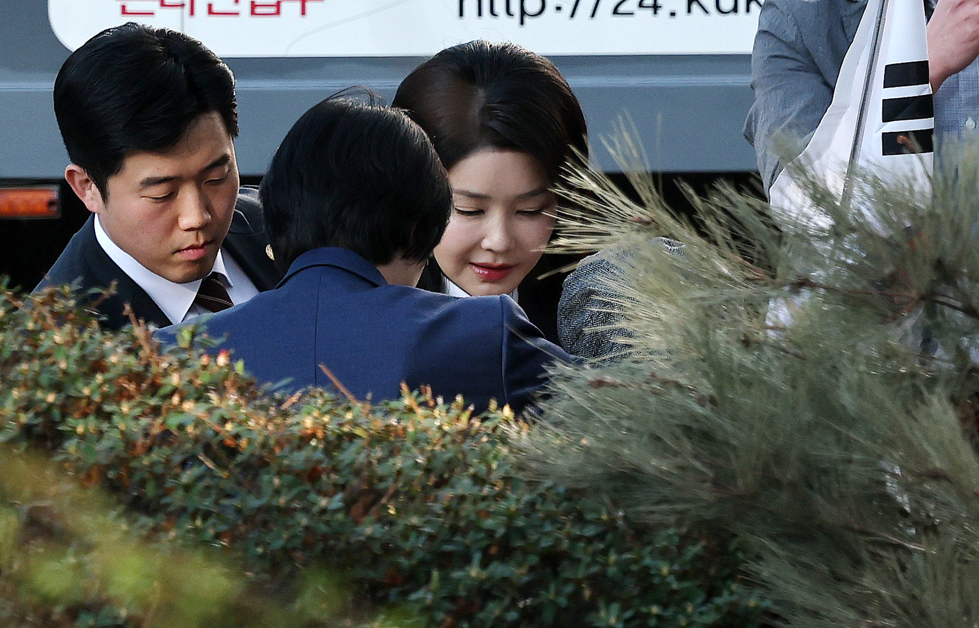 윤석열 탄핵 퇴거 아크로비스타