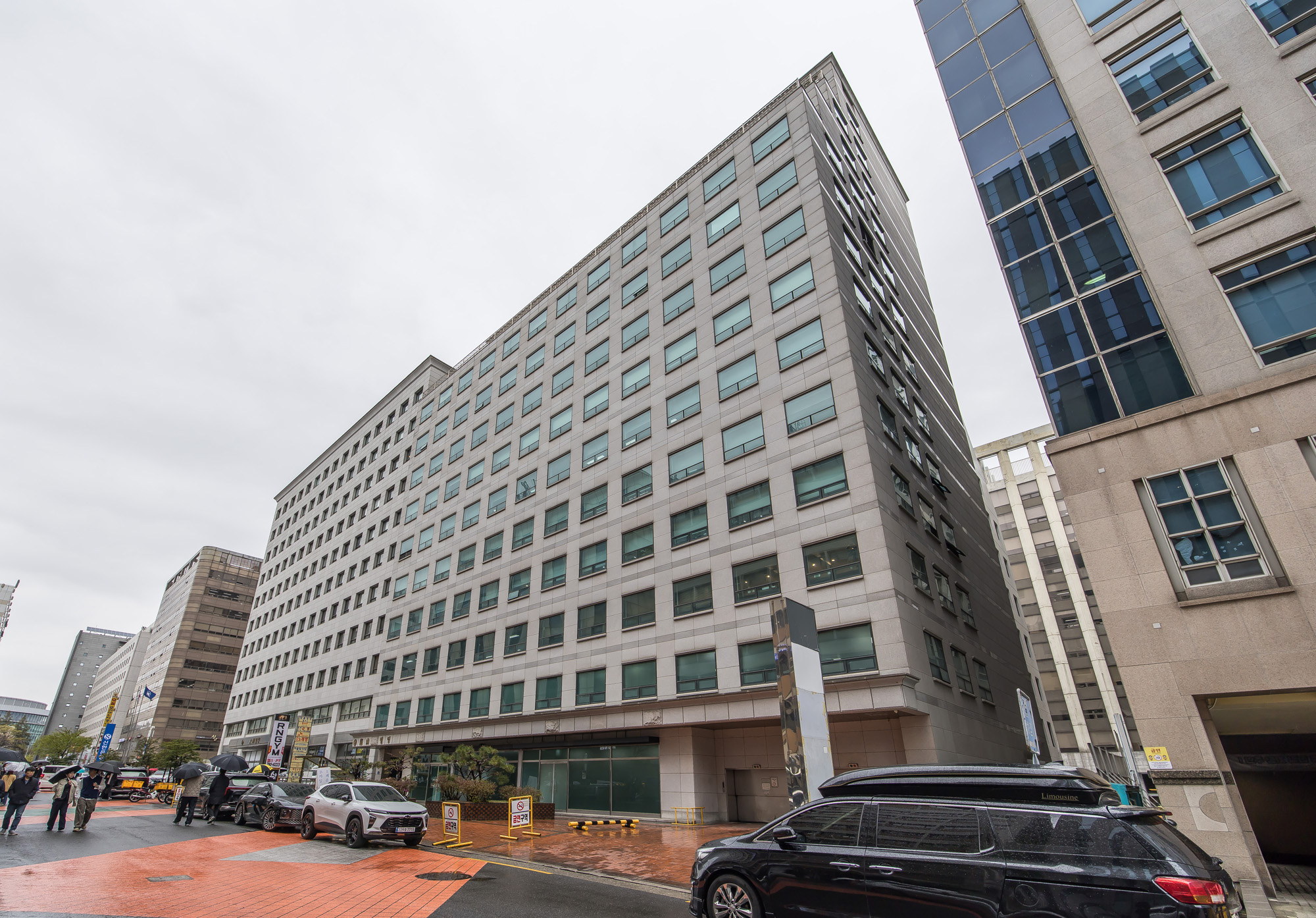 정치;대선;대통령선거;제21대대통령선거;대선예비후보;더불어민주당;이재명;이재명후보;이재명후보선거캠프;이재명선거사무실;용산빌딩